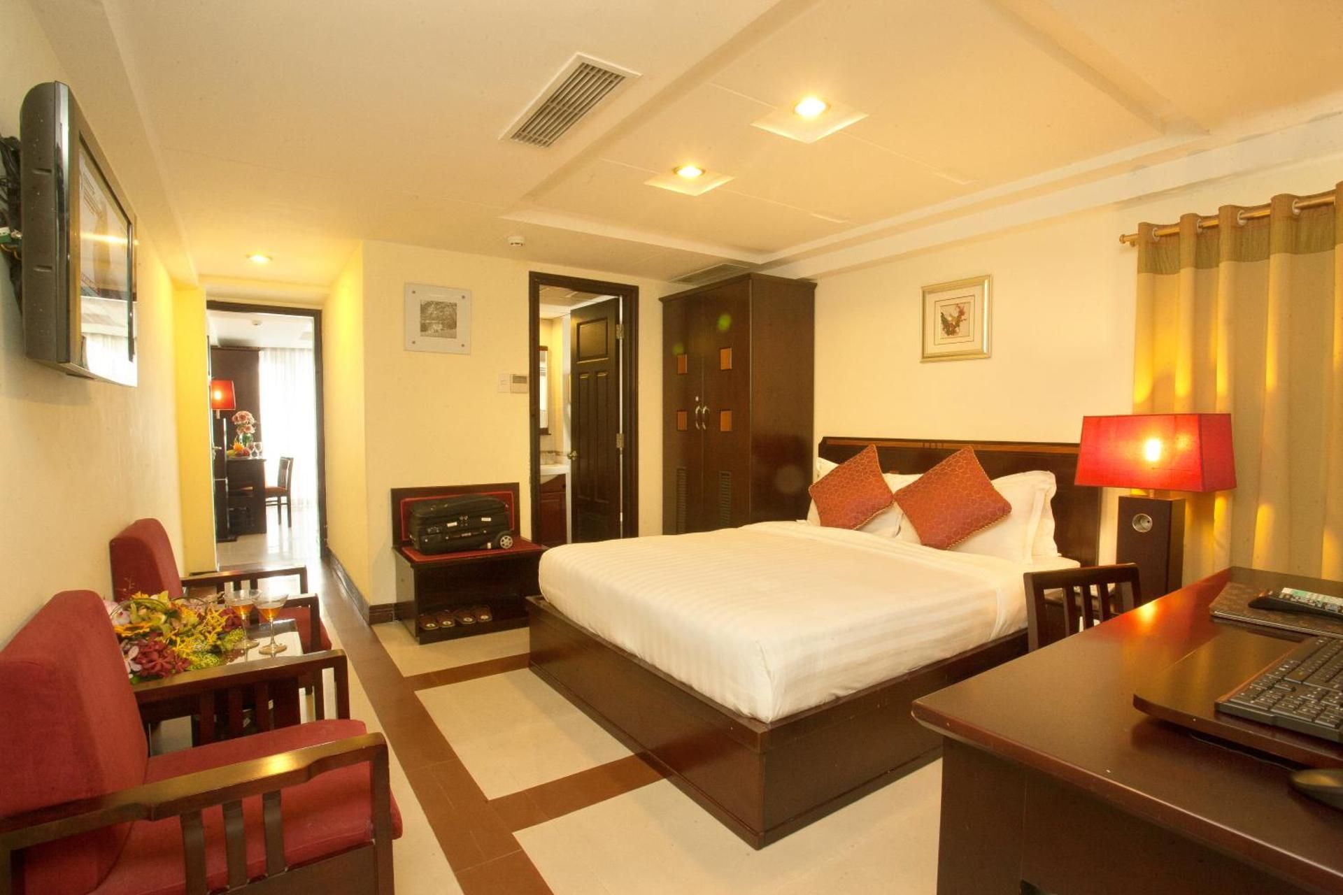 Deluxe Family Room