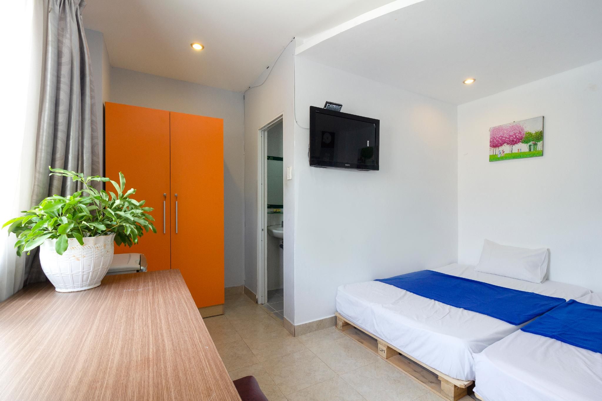 Twin Room - Best Value & Limit Time Offer, Free Upgraded Included
