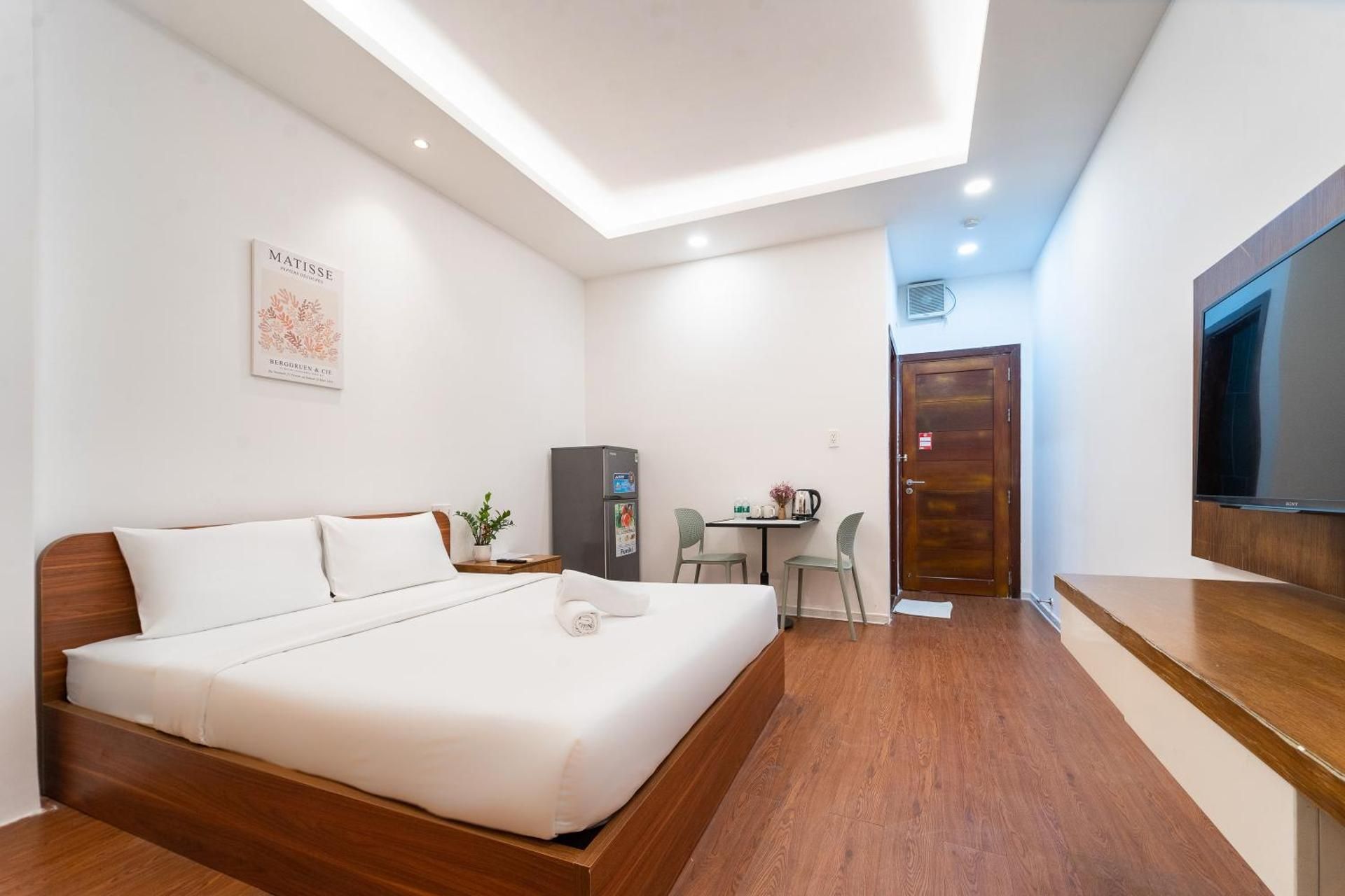 Standard - 1 Double Bed