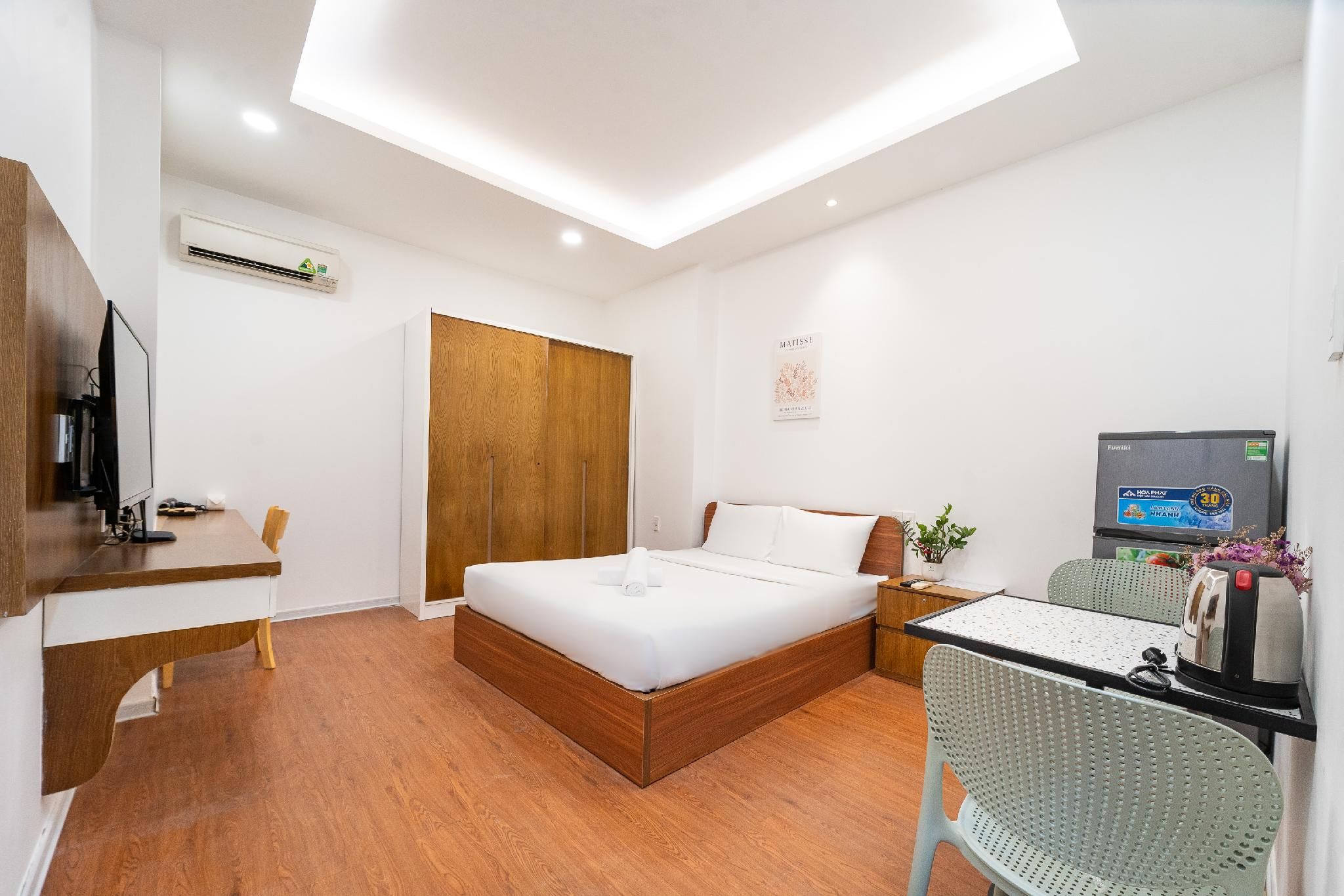 Standard - 1 Double Bed