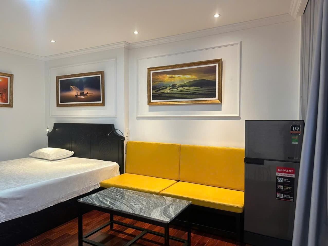 Deluxe Double Room (1 adult + 1 child)