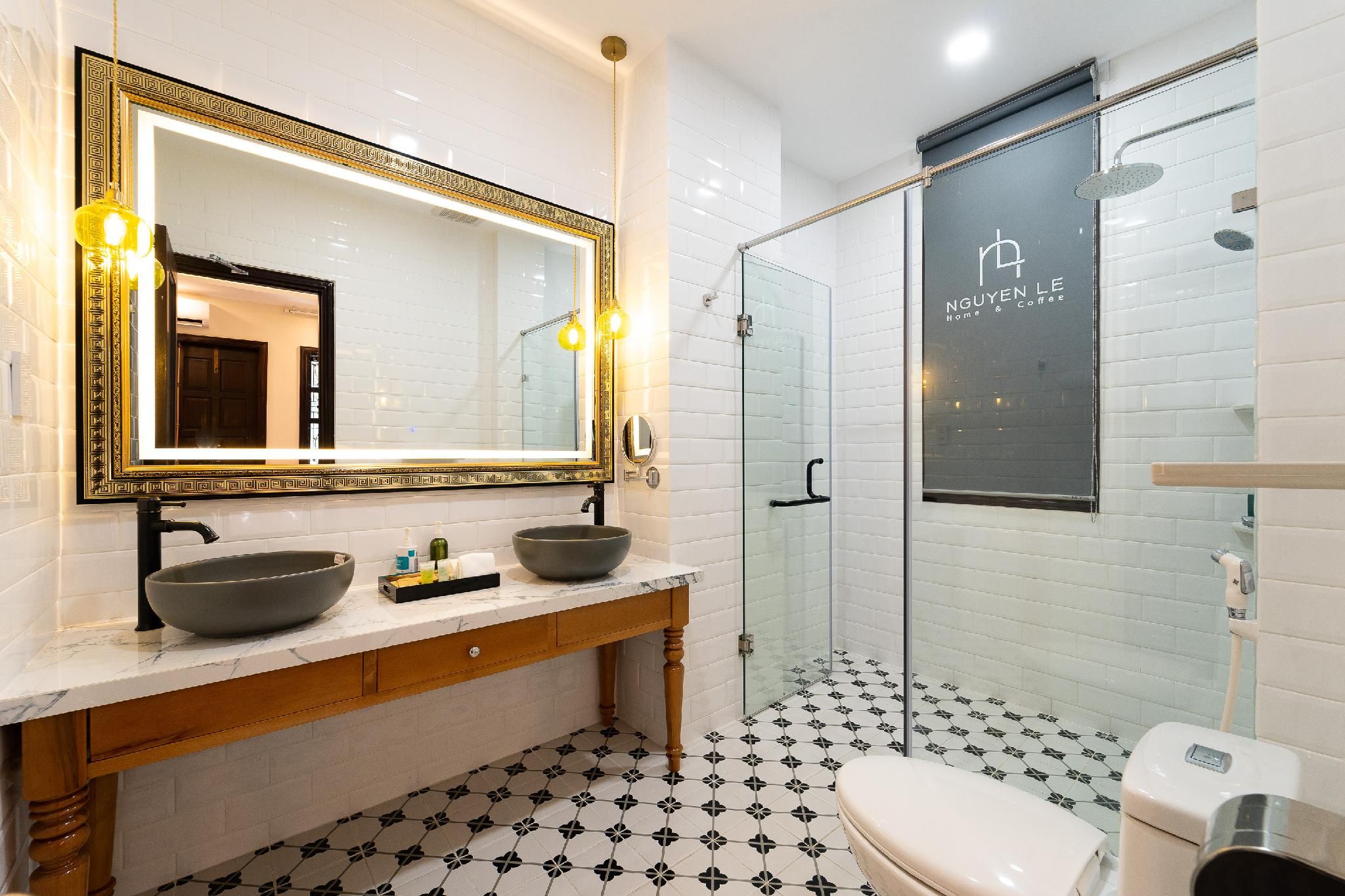 Deluxe Suite Balcony