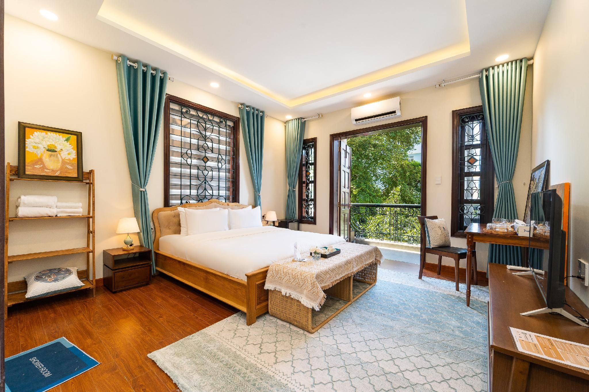 Deluxe Suite Balcony