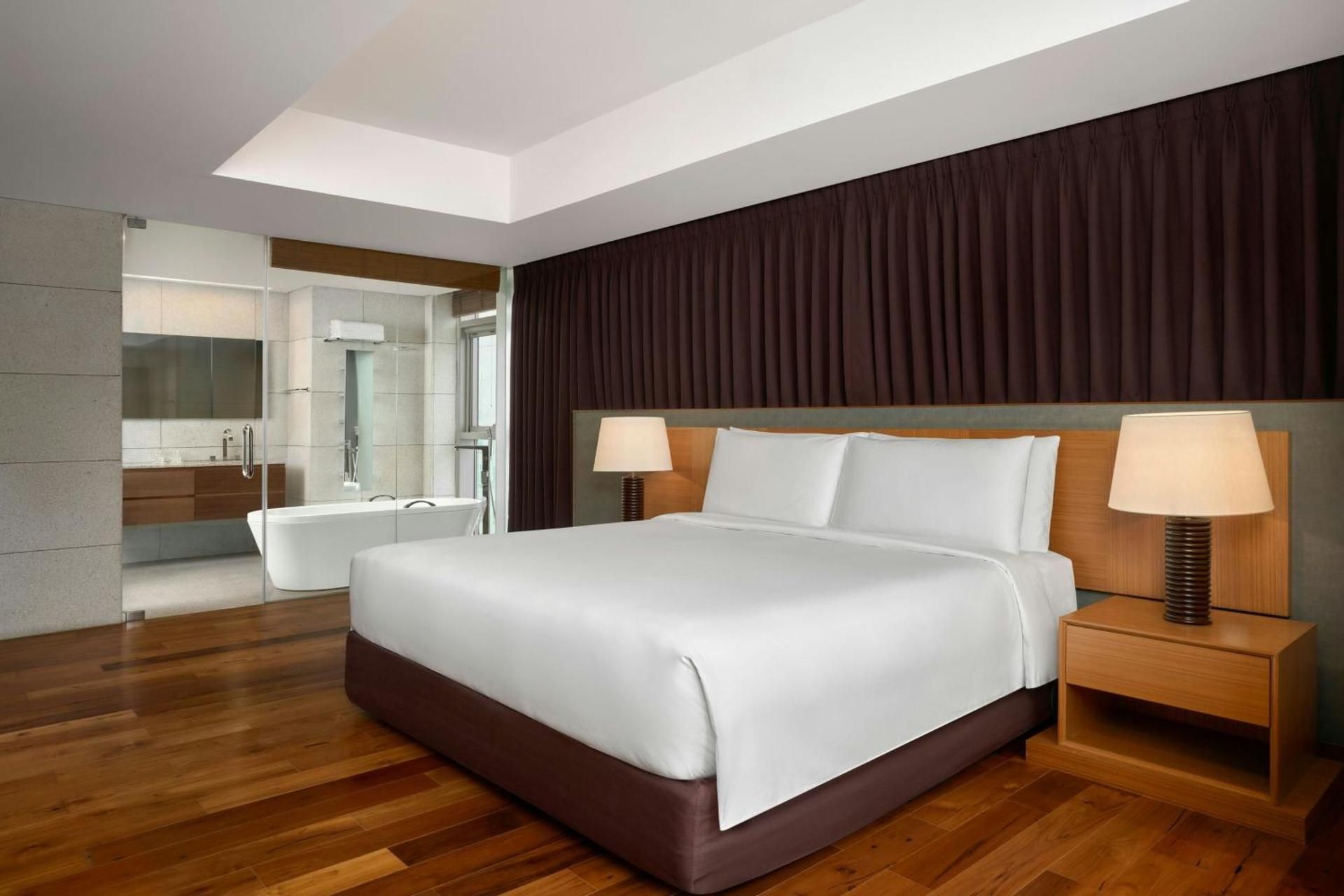 Two-Bedroom Suite with One King Bed and Two Twin Beds