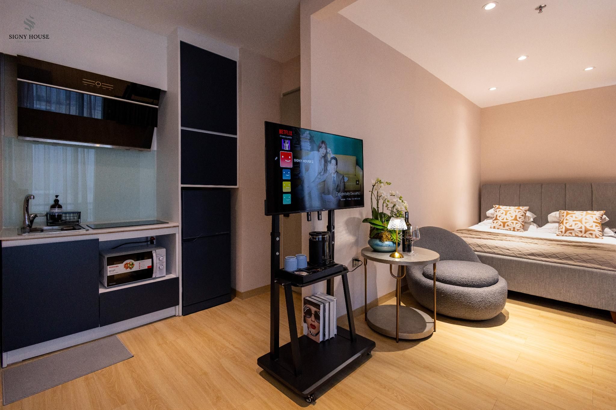 Signy House Premier 1 Premier Room with Garden 2