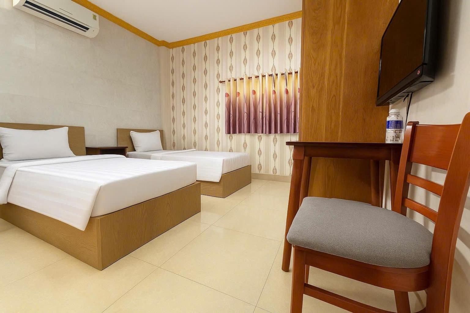 Deluxe Double or Twin Room