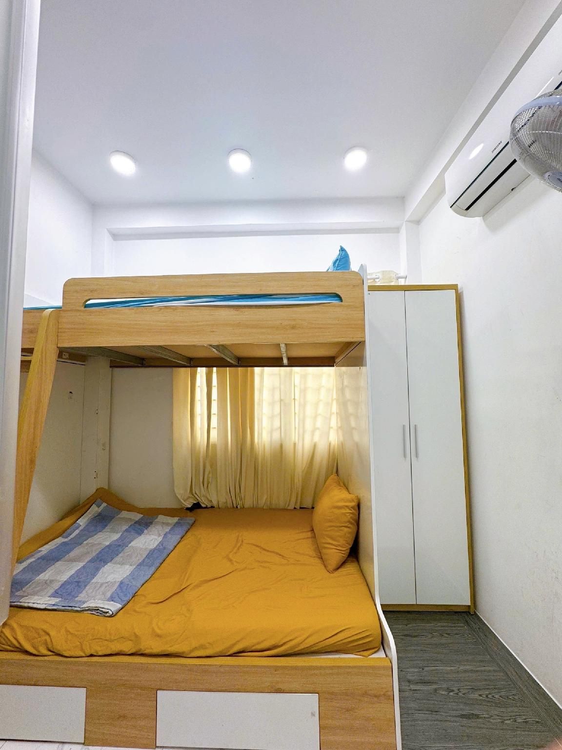 Small Twin Room