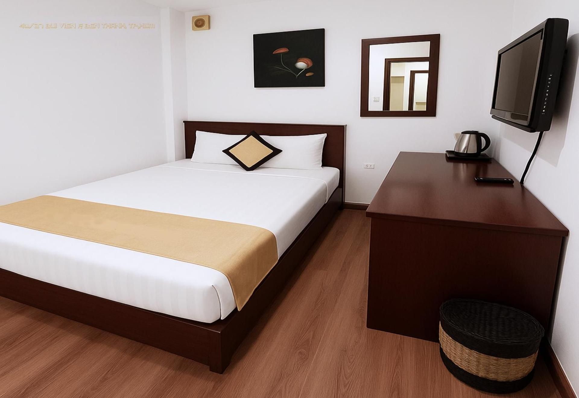 Standard King Room