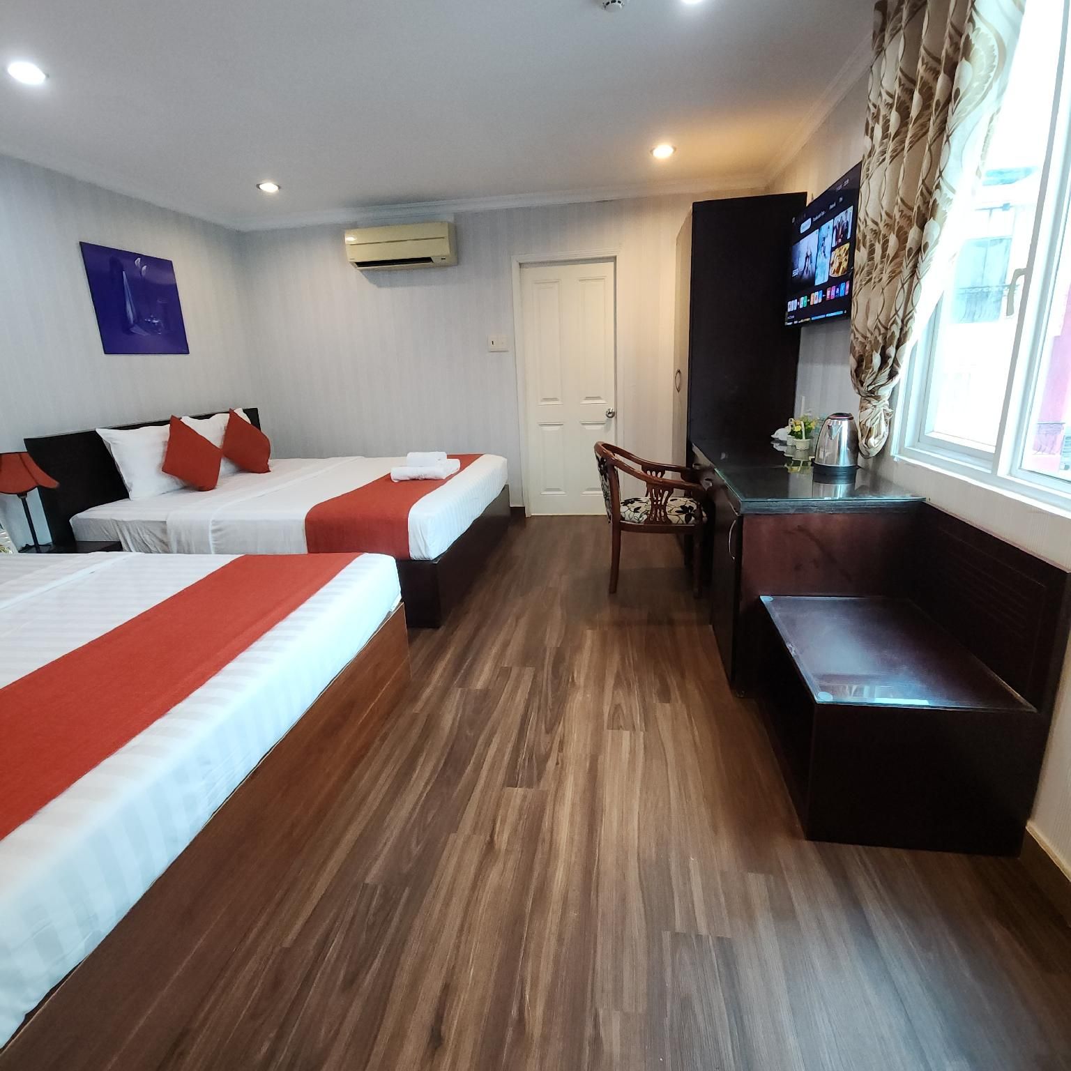Quad Room - 2 Double Bed Room