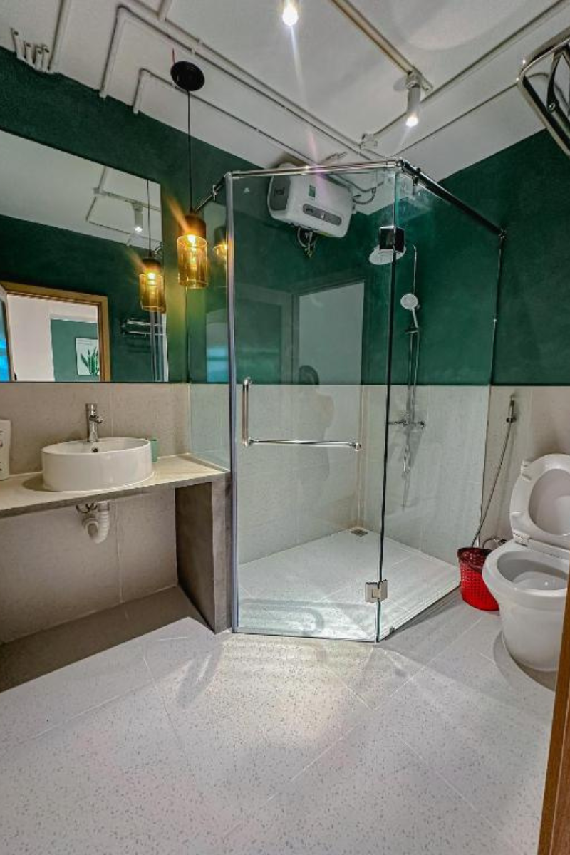 4 Bedroom Apartment