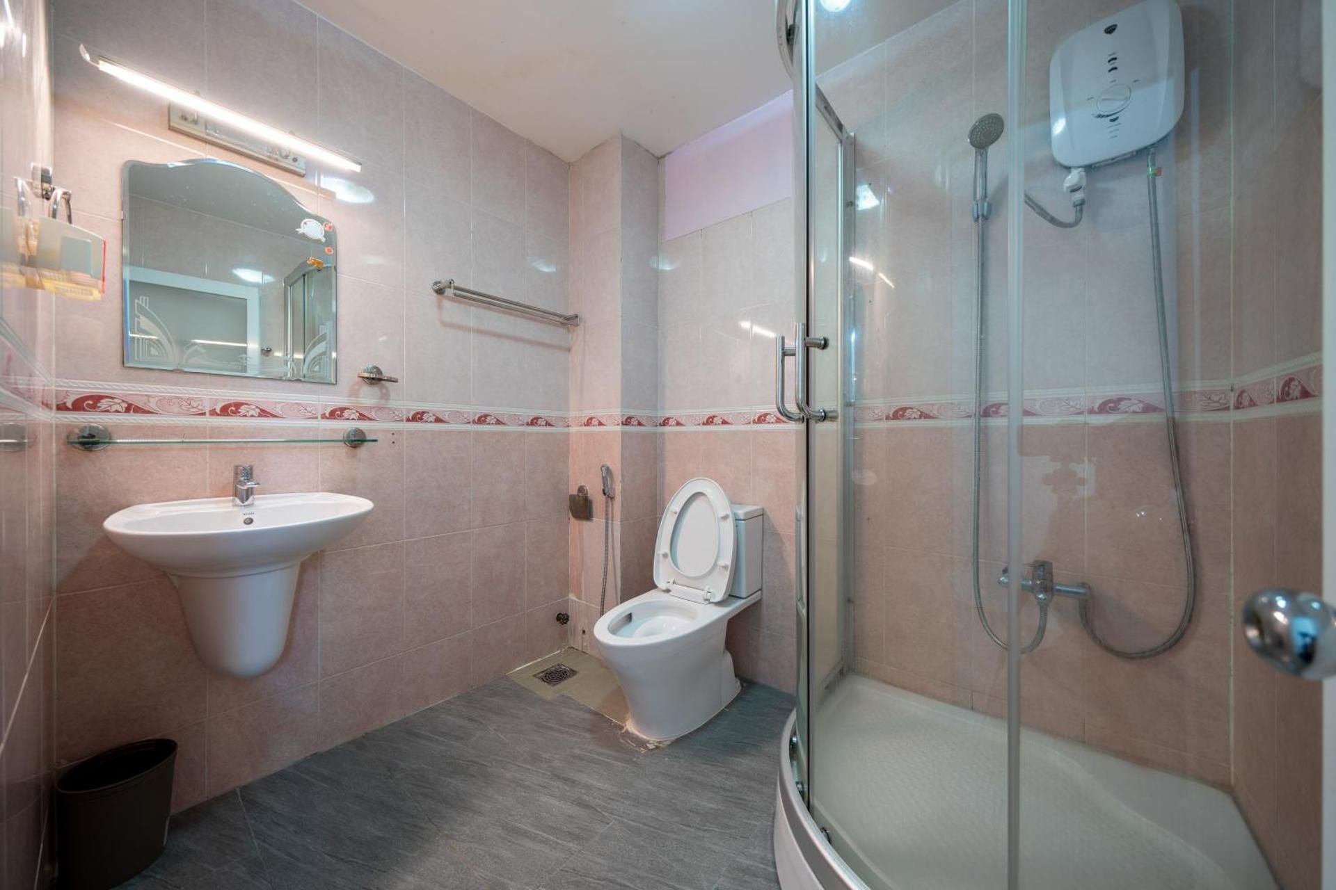 Three-Bedroom Superior Apartment