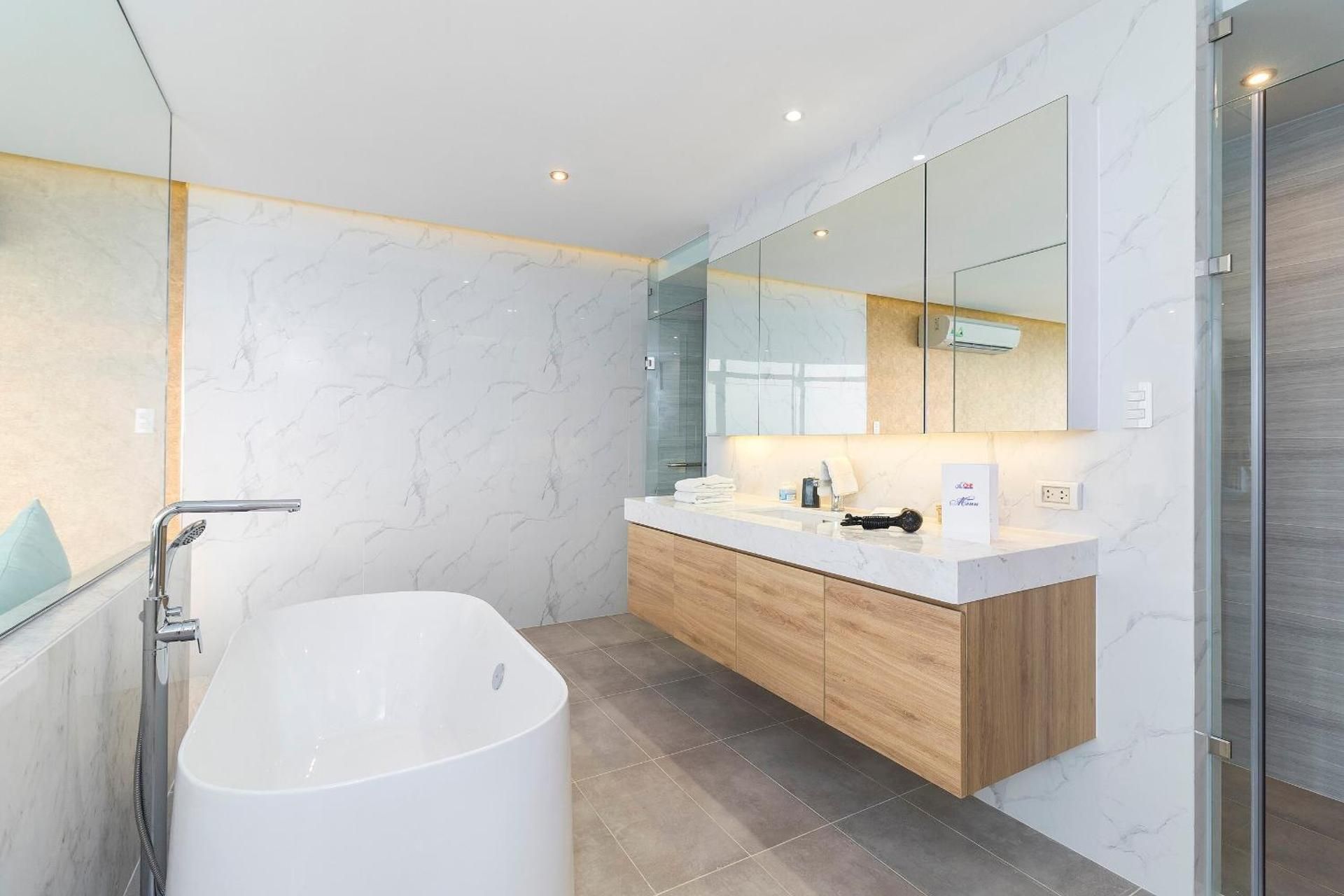 Penthouse Apartment