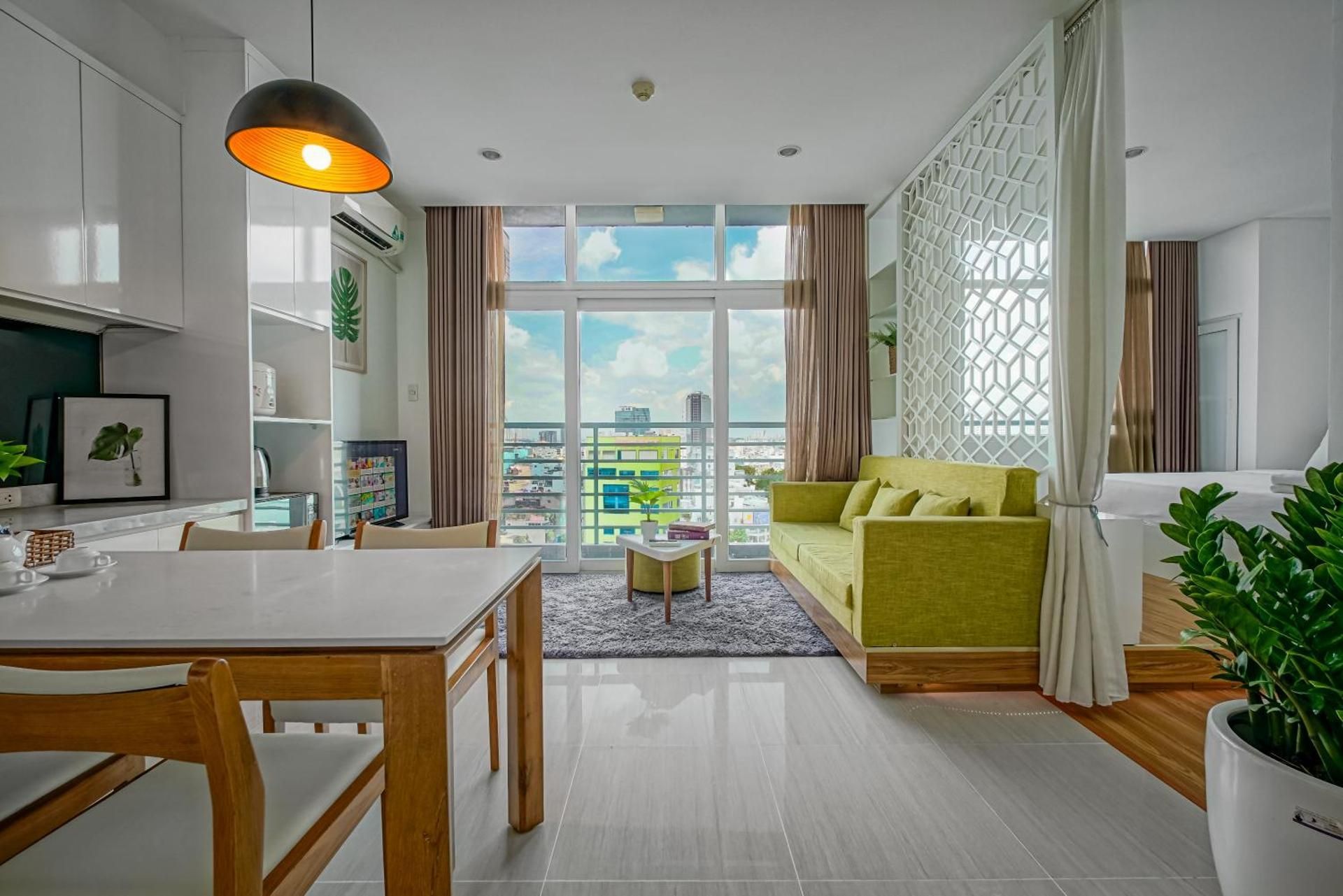 One-Bedroom Apartment