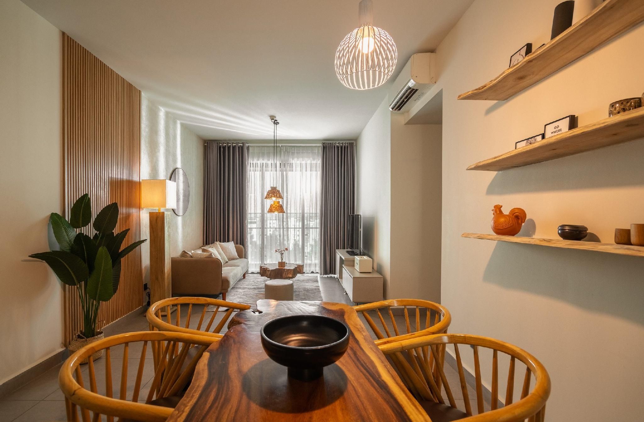 3-Bedroom City View Apartment