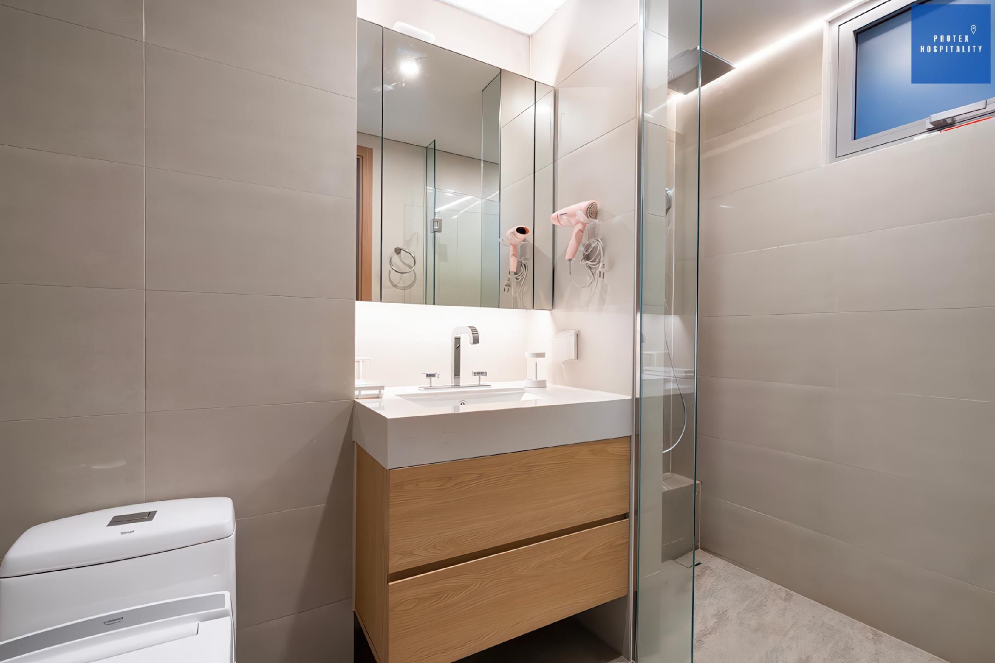One Bedroom Apartment