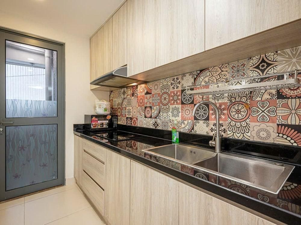 b916635a6ff130325f06ec4355ca48a8