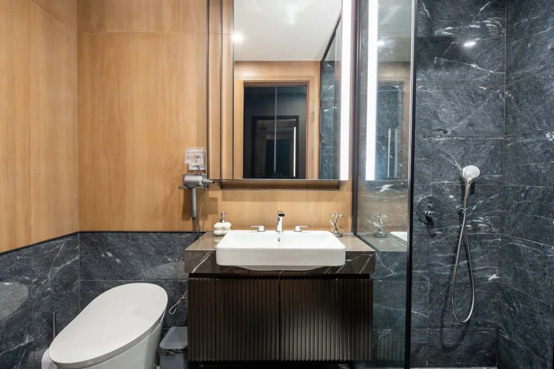 One Bedroom Deluxe