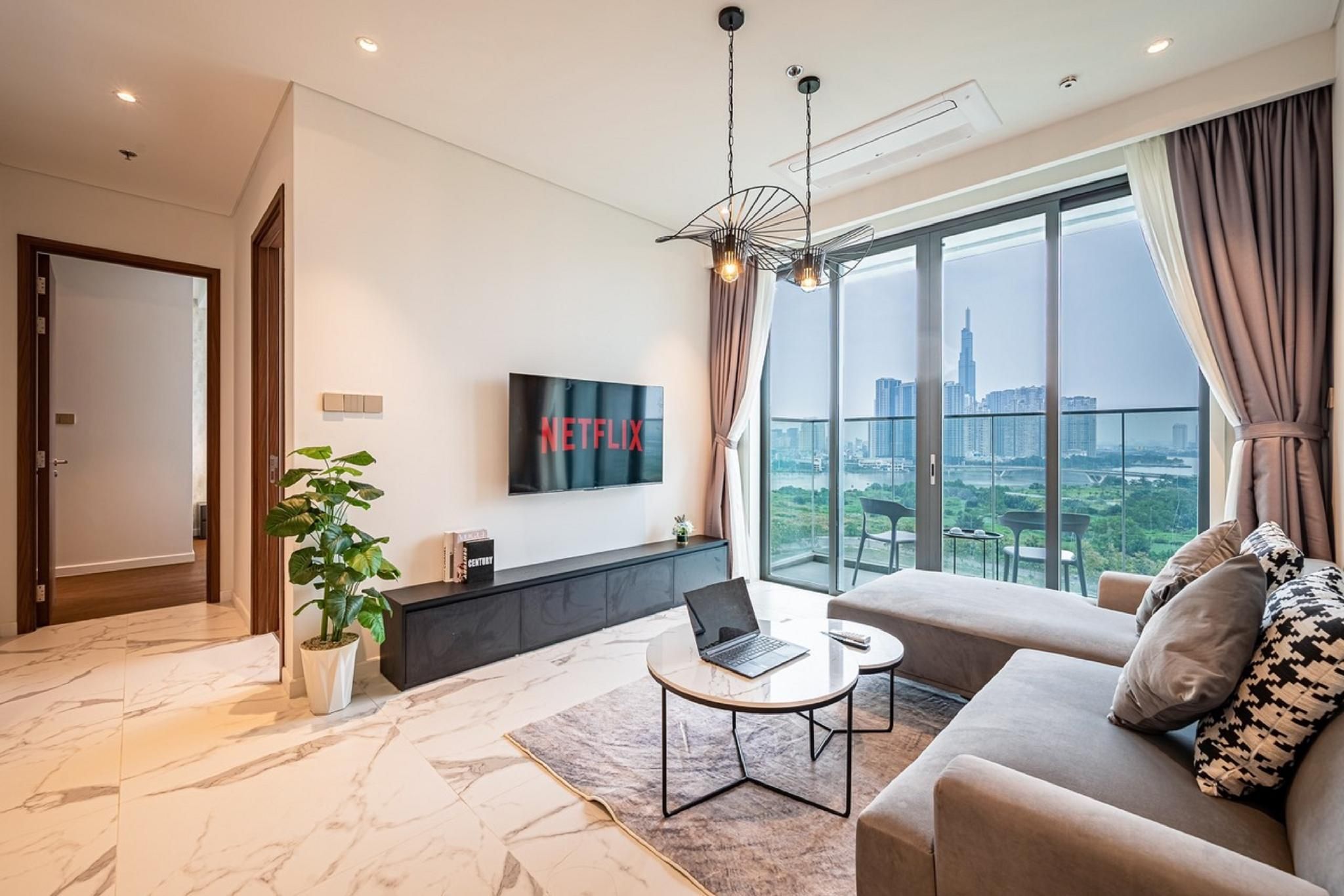 2 Bedroom with 2 Bathroom Apartment