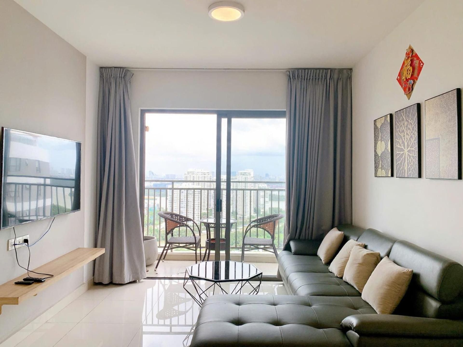 The Sun Avenue Serviced Apartment Three-Bedroom Apartment with Balcony 3