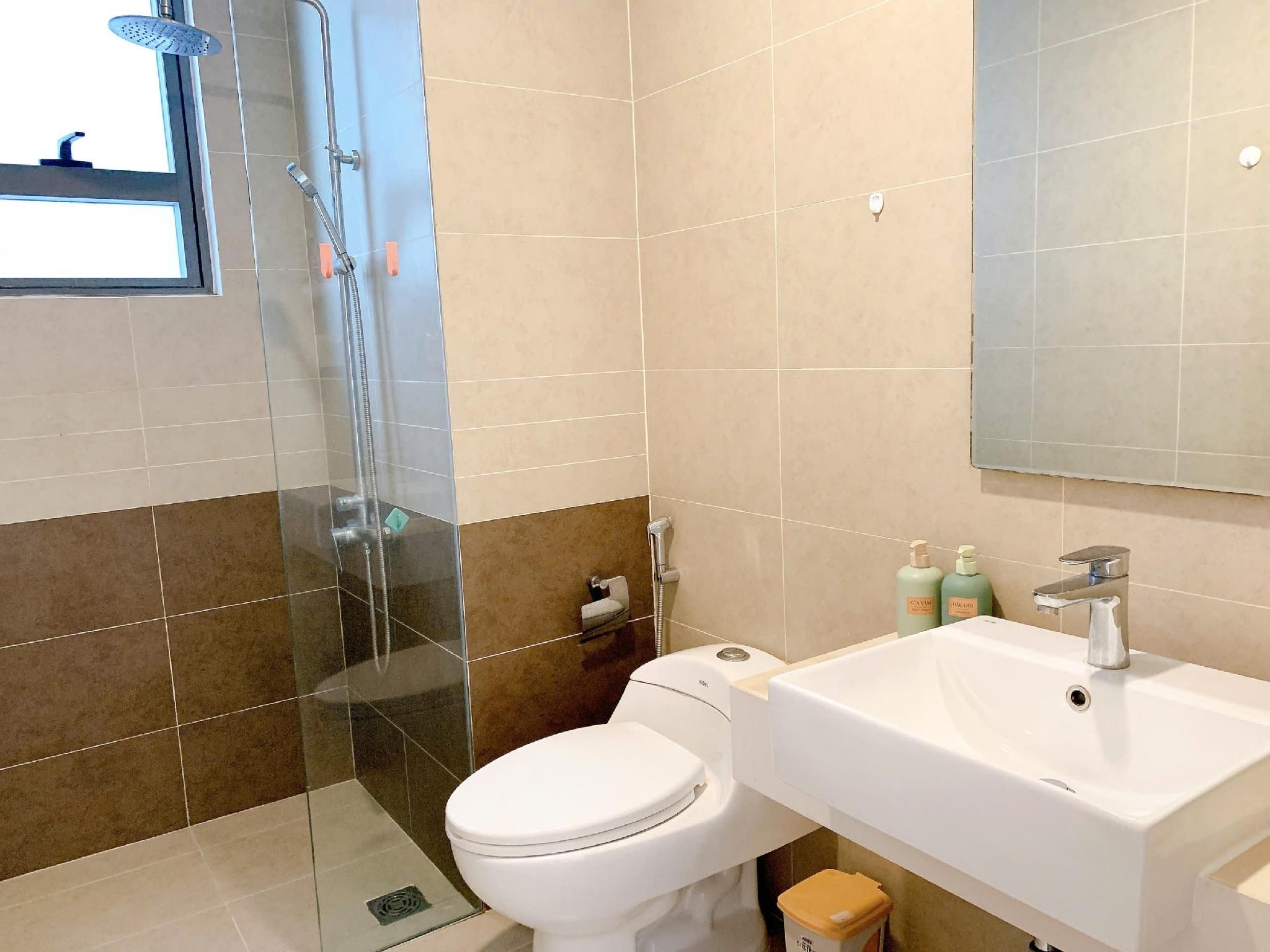 3 Bedroom River View