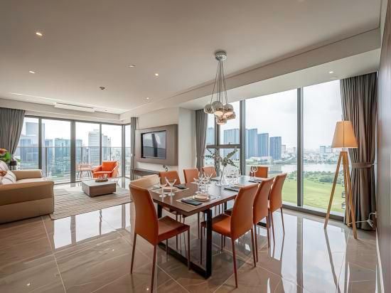 The Opera Residence - Luxury Infinity Pool&Sauna