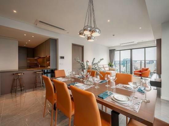 318b7d7c1240db3796f114fda76f541b