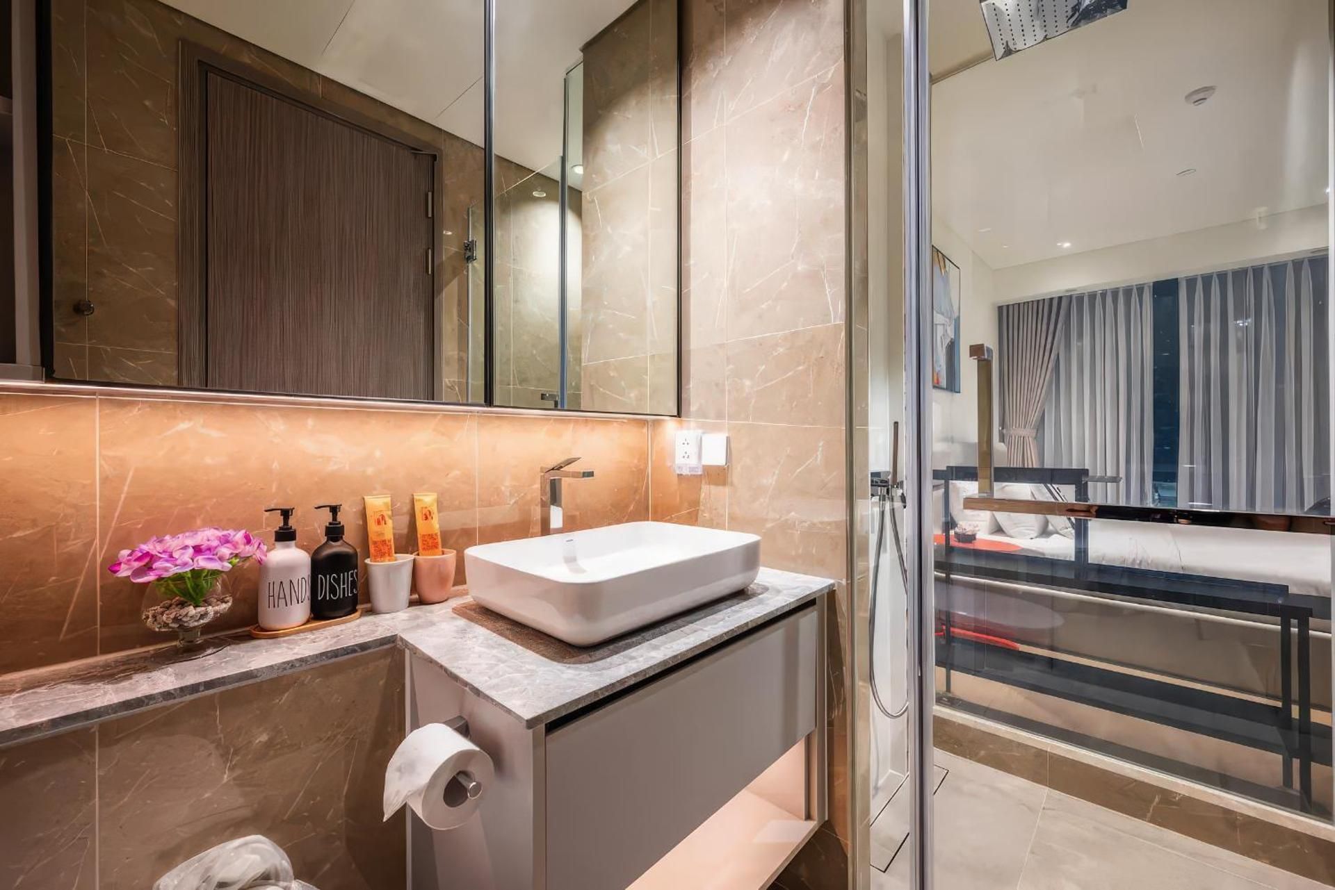 Two-Bedroom Deluxe Apartment