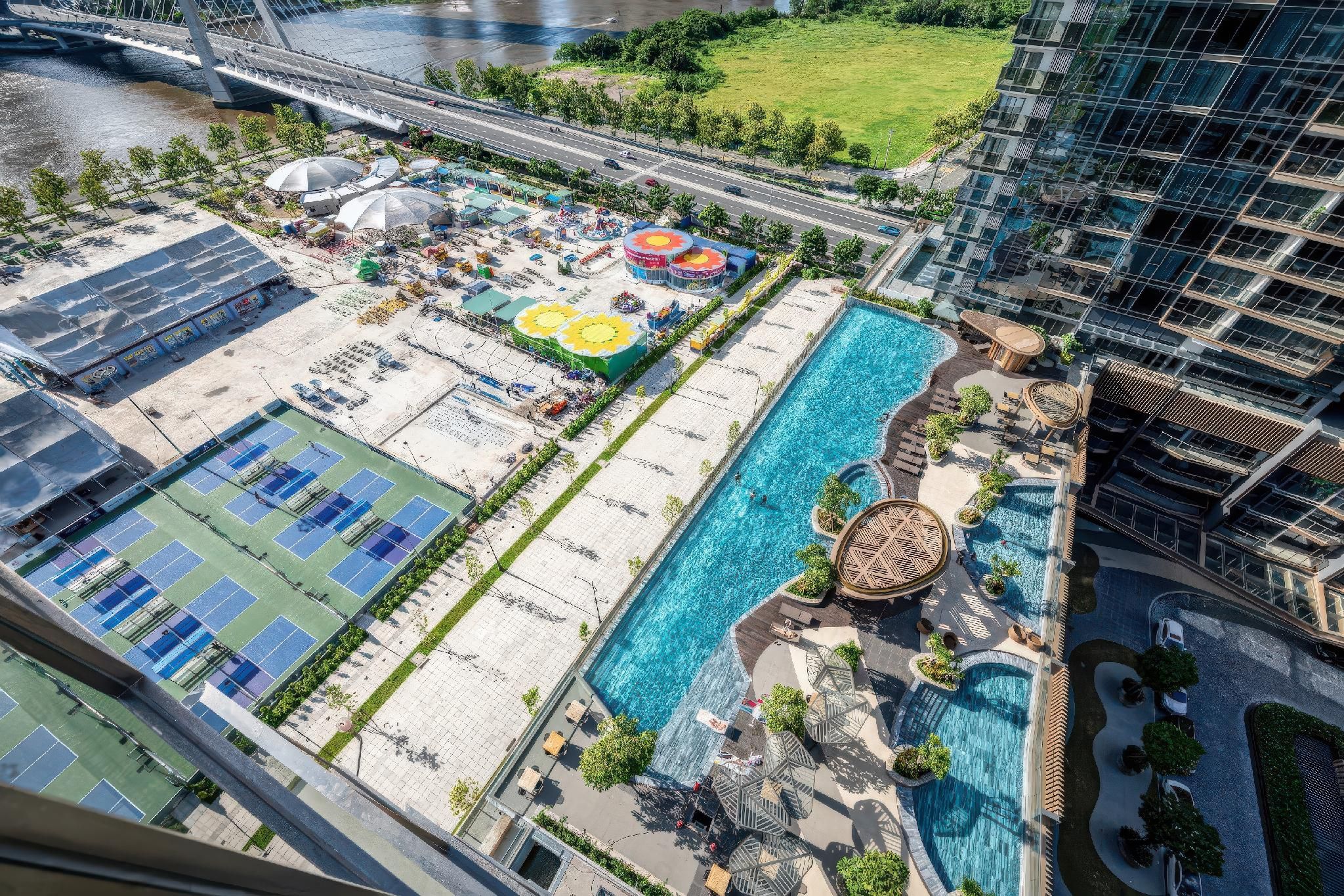 Four-Bedroom Apartment