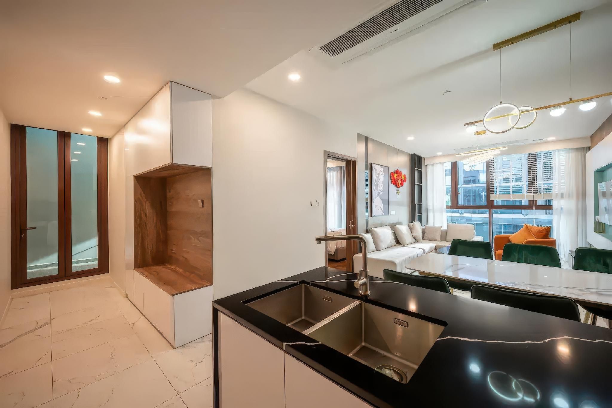 One Bedroom Apartment