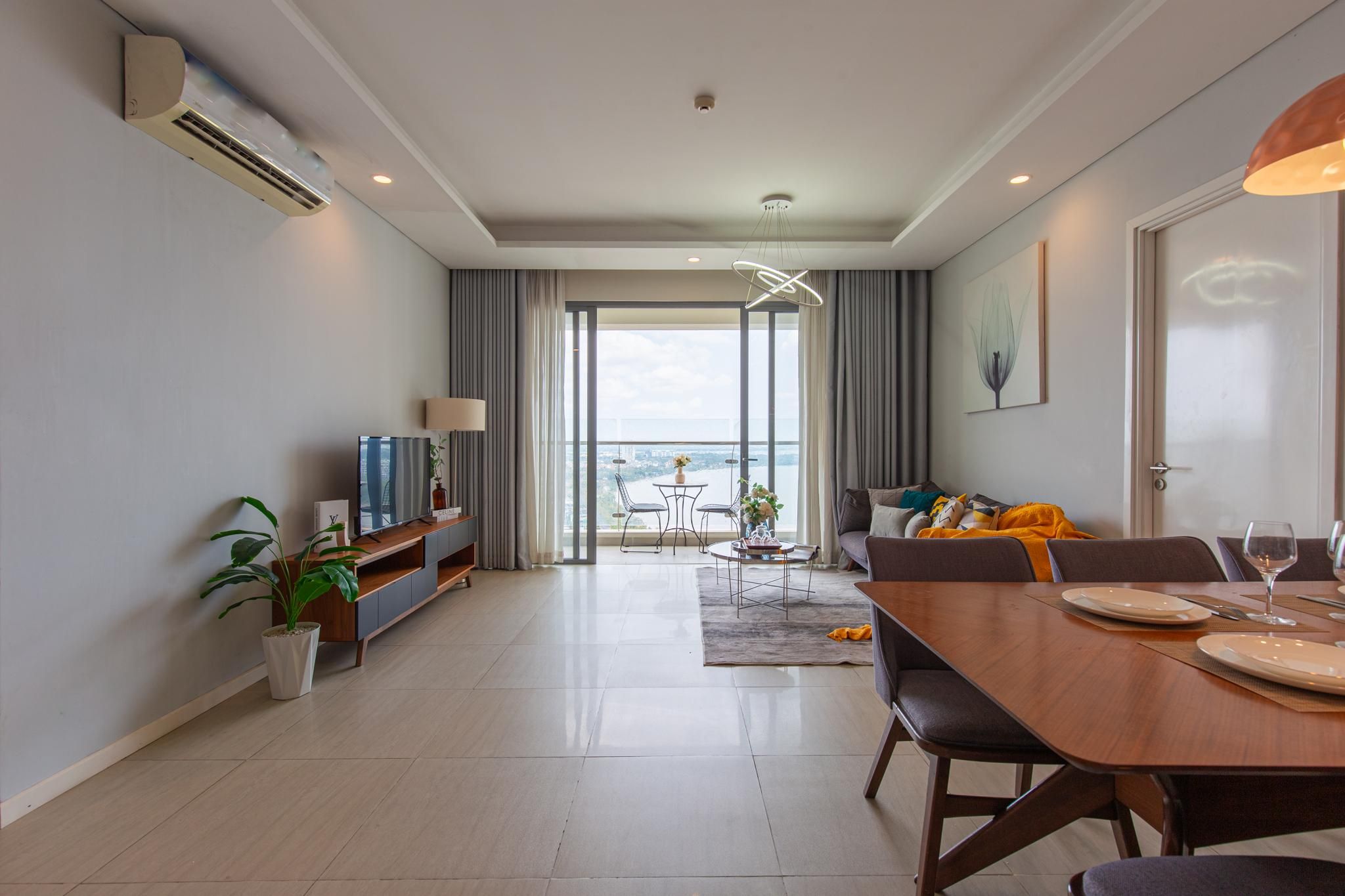 Two-Bedroom Apartment with Water View