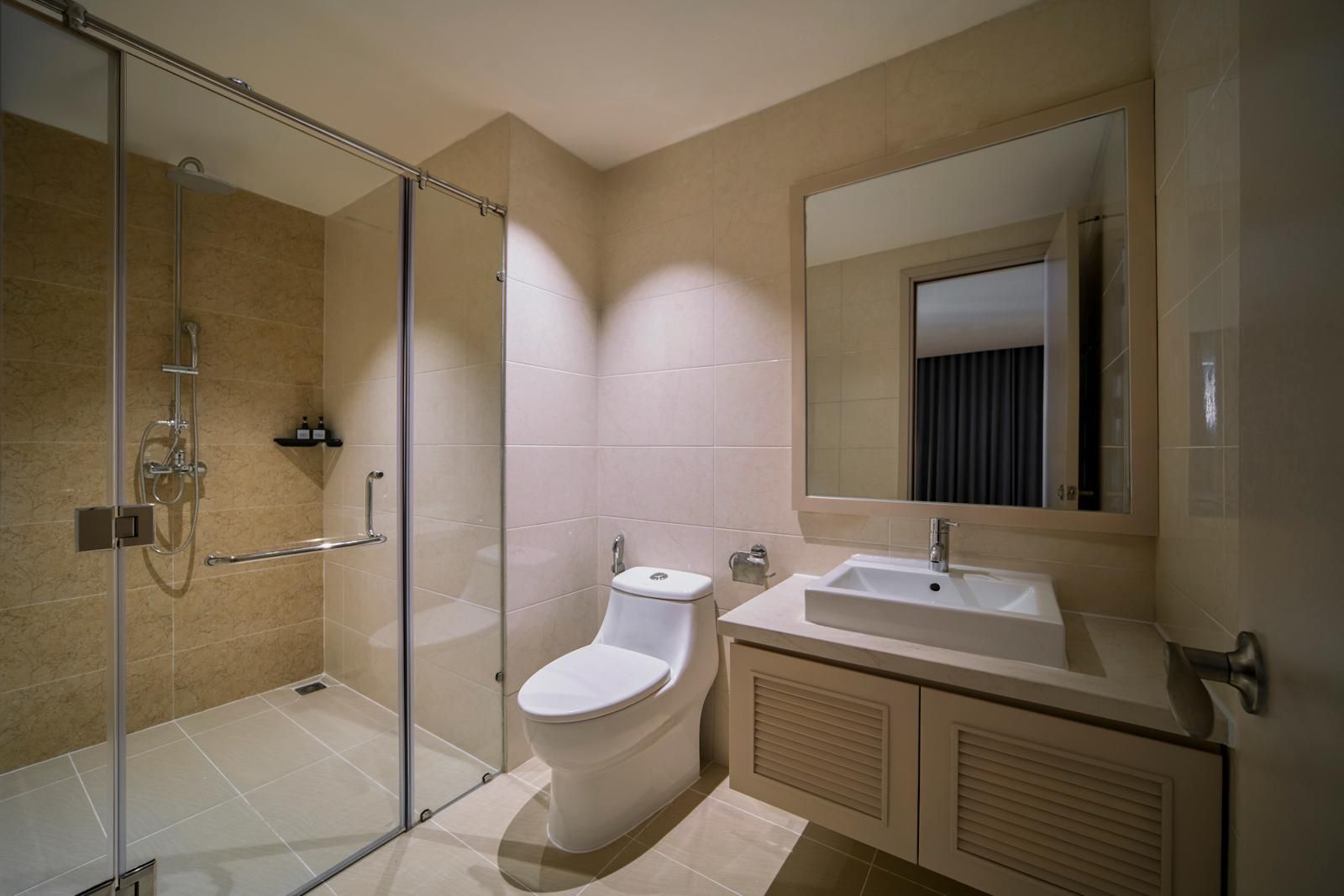Junior Suite Balcony with City View