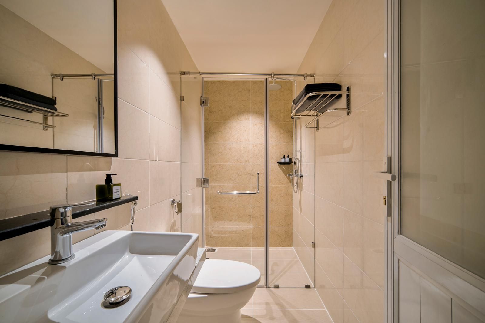 Deluxe City View King Room