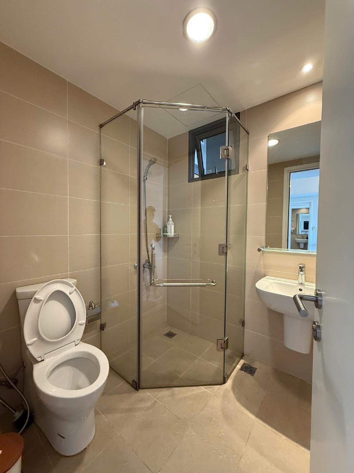2-Bedroom Apartment