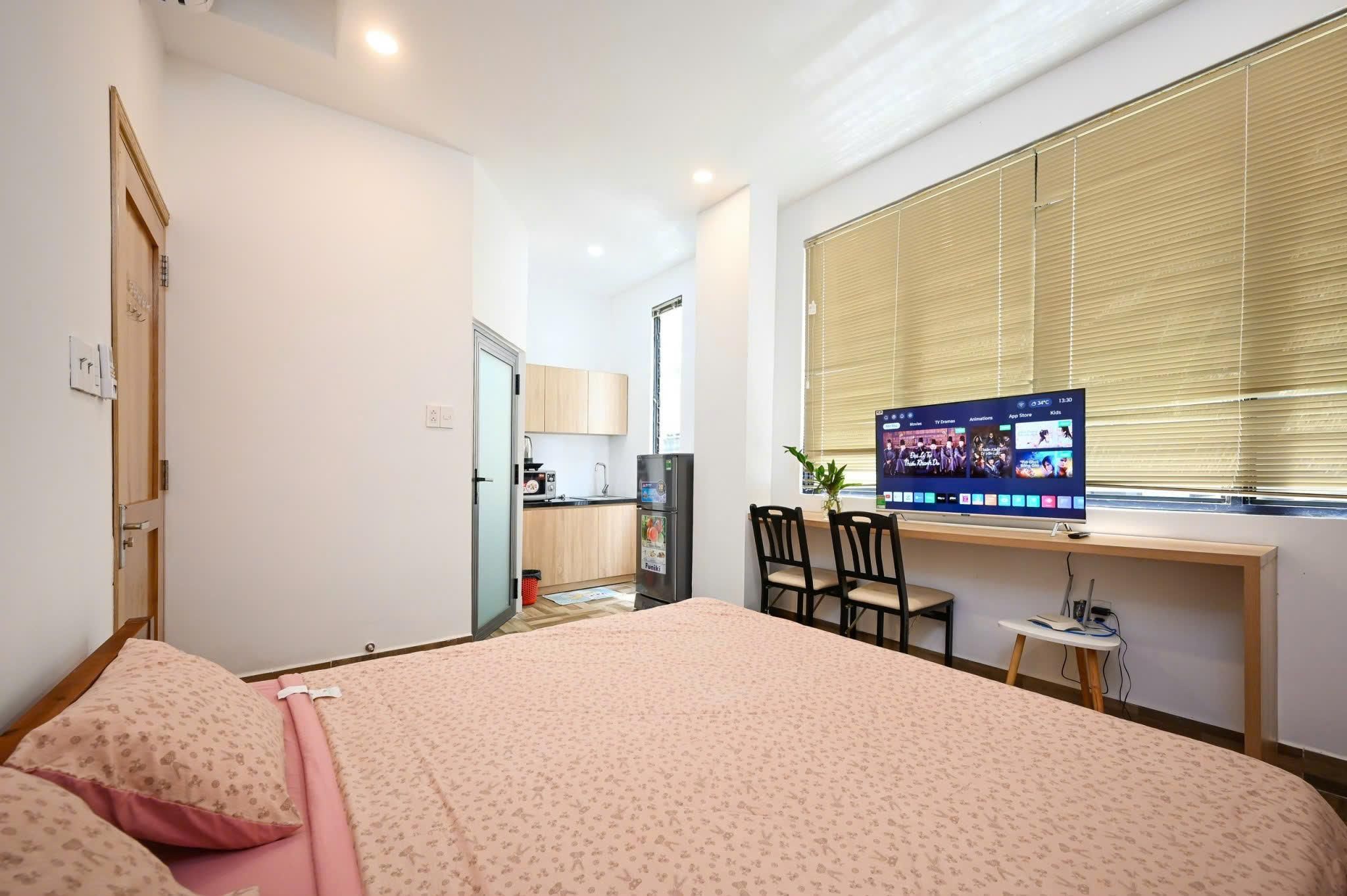 Studio Apartment