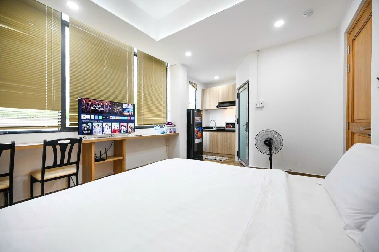 Studio Residence with King Bed