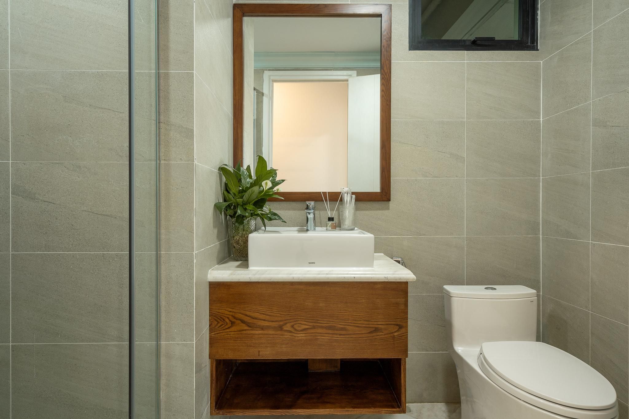 2-Bedroom City View Apartment