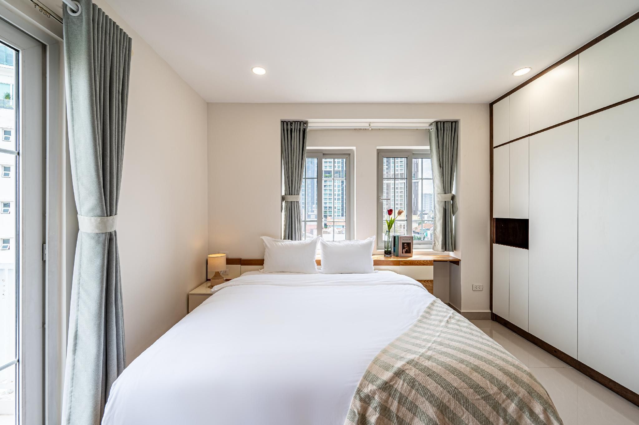 3 Bedroom Apartment, City view