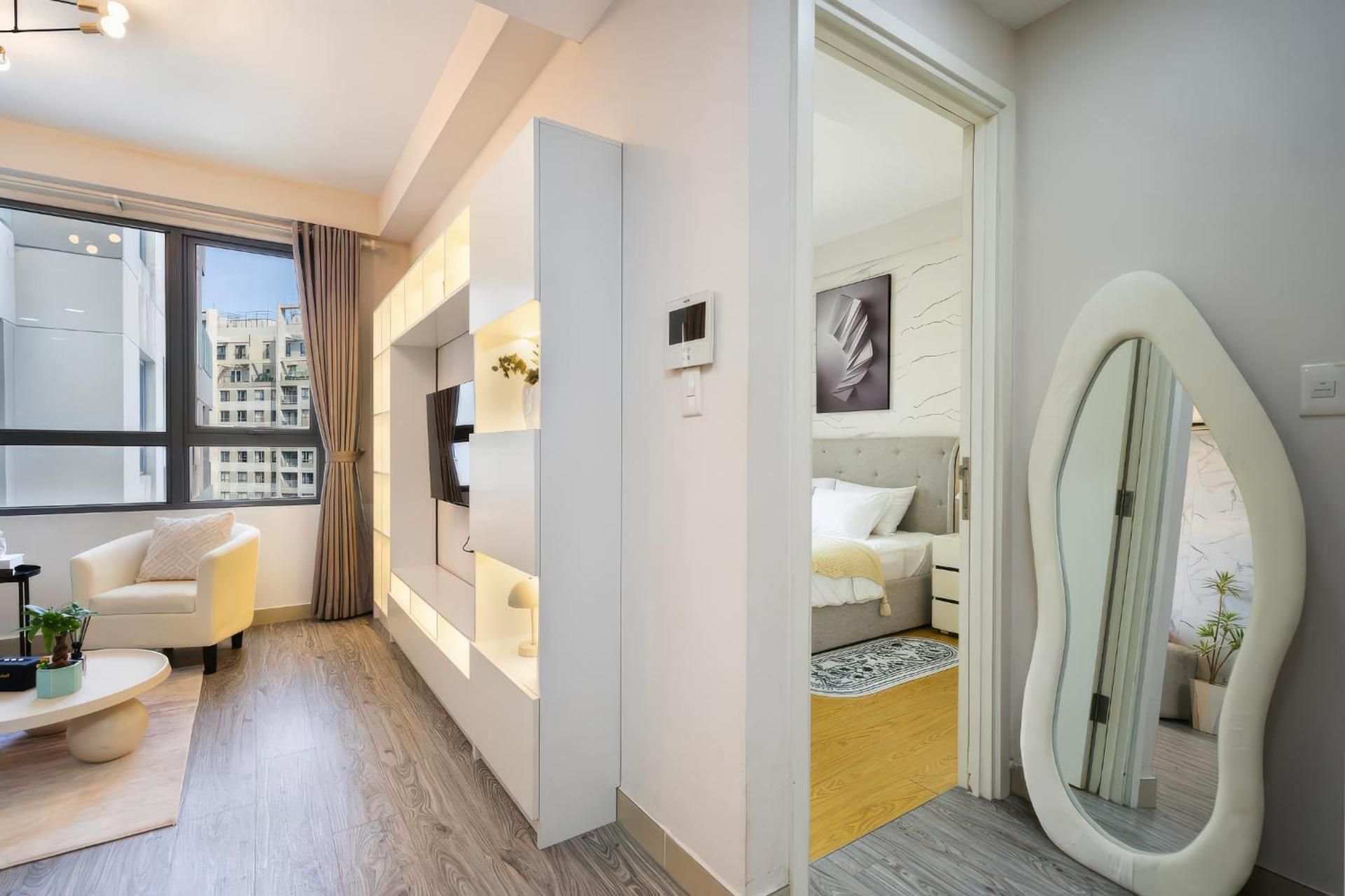 One Bedroom Apartment