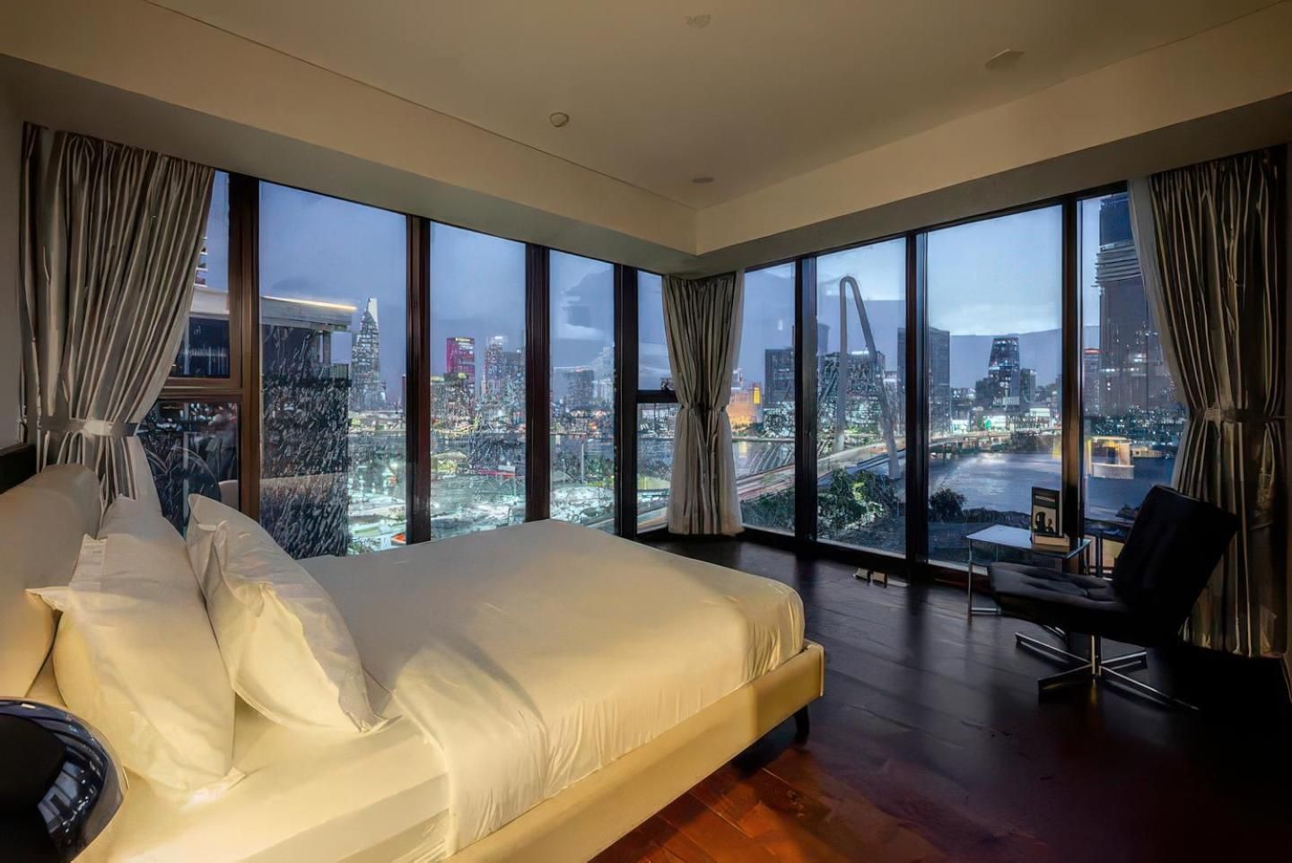 Four-Room Apartment