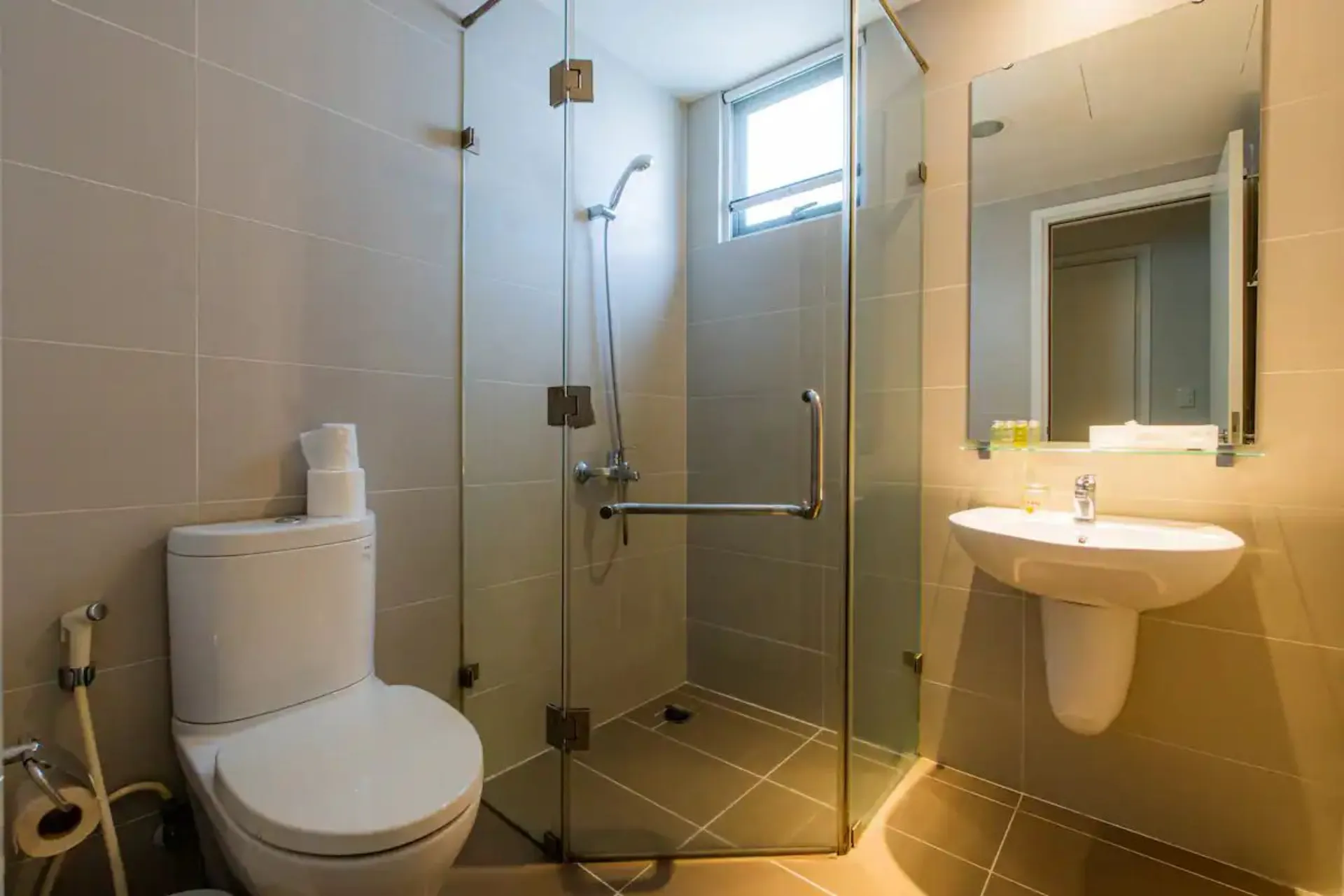 Three Bedroom Apartment with Balcony