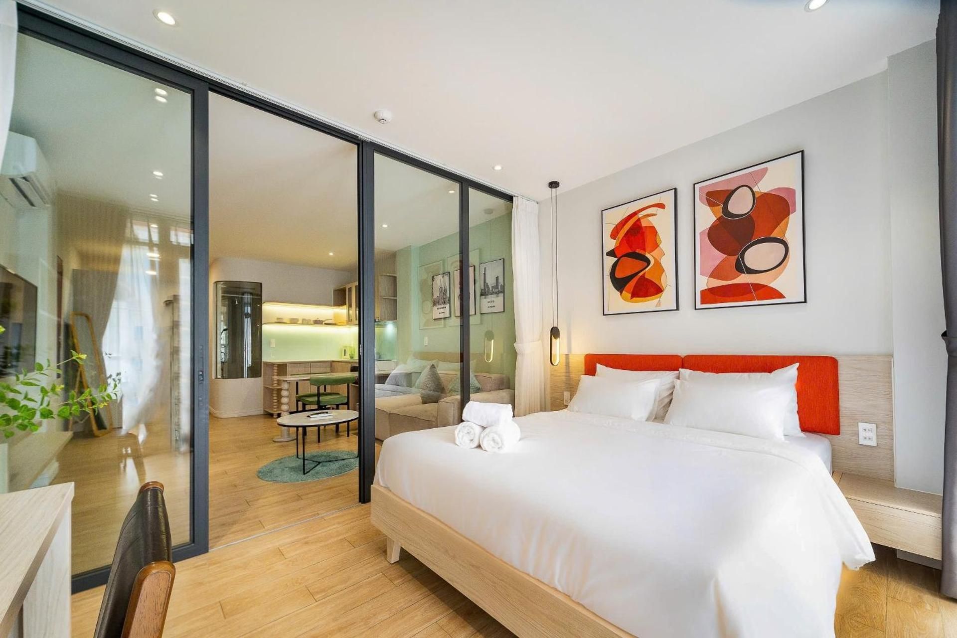 Oasis Apartment 1-Bedroom Balcony Suite