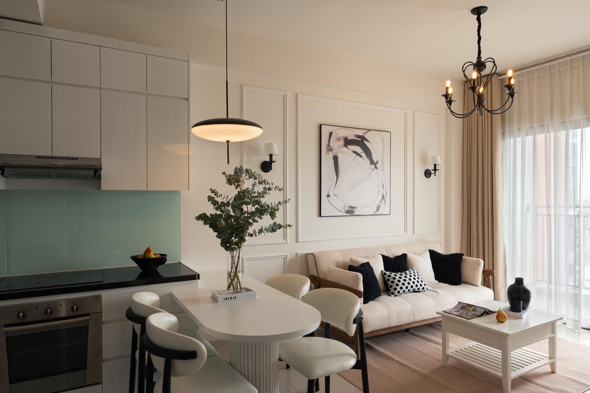 2 Bedroom - 2 Bath Suite