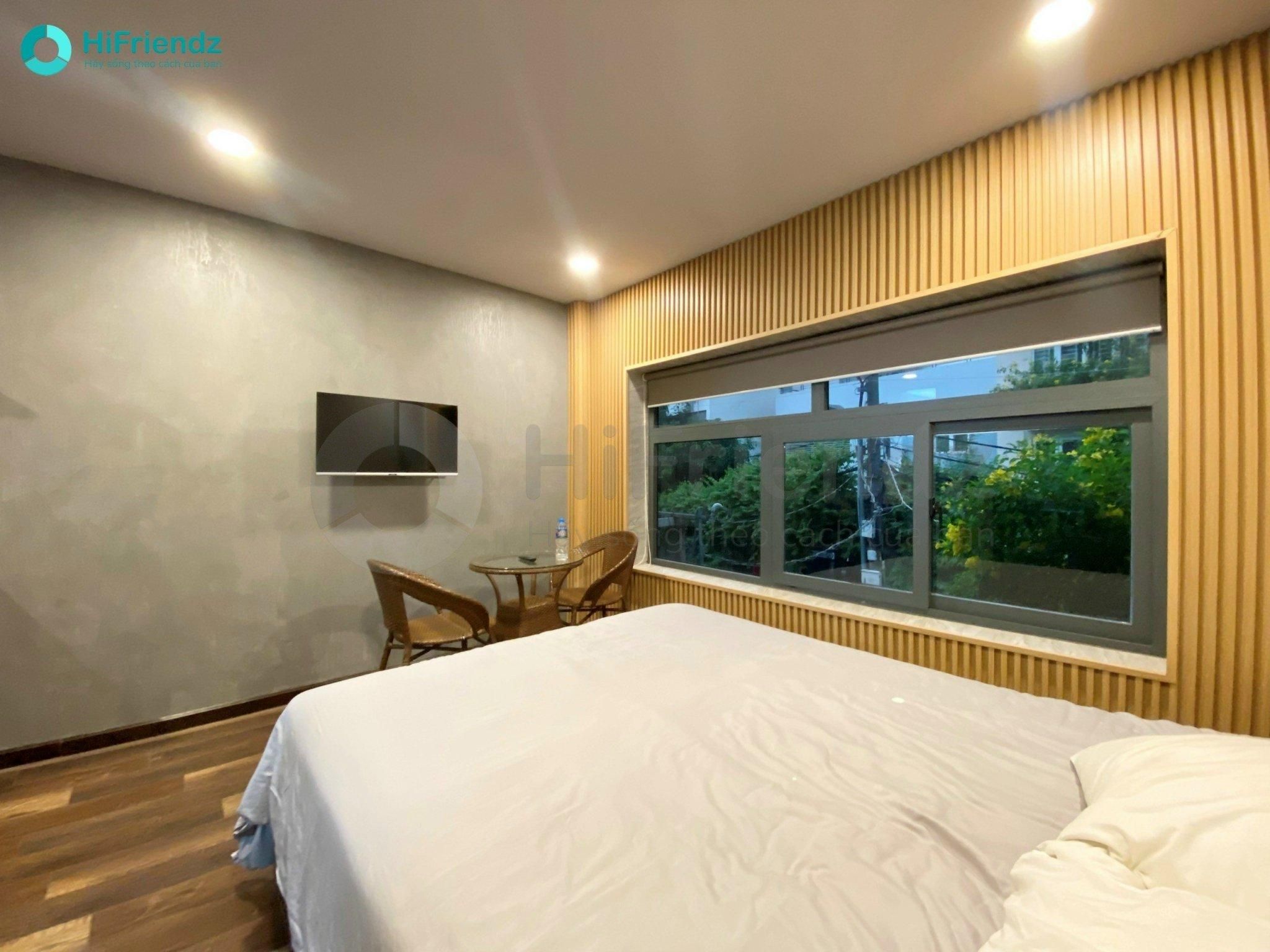 Garden View Studio