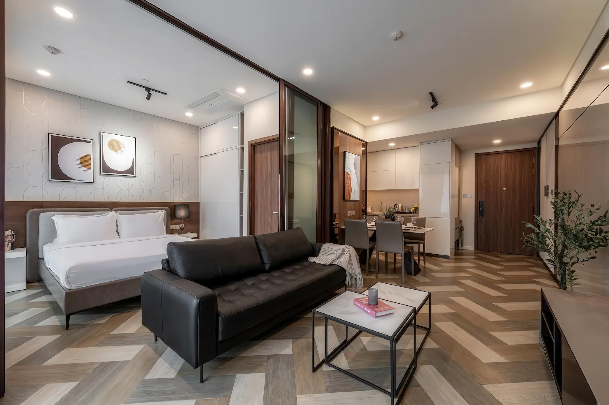 One Bedroom Apartment