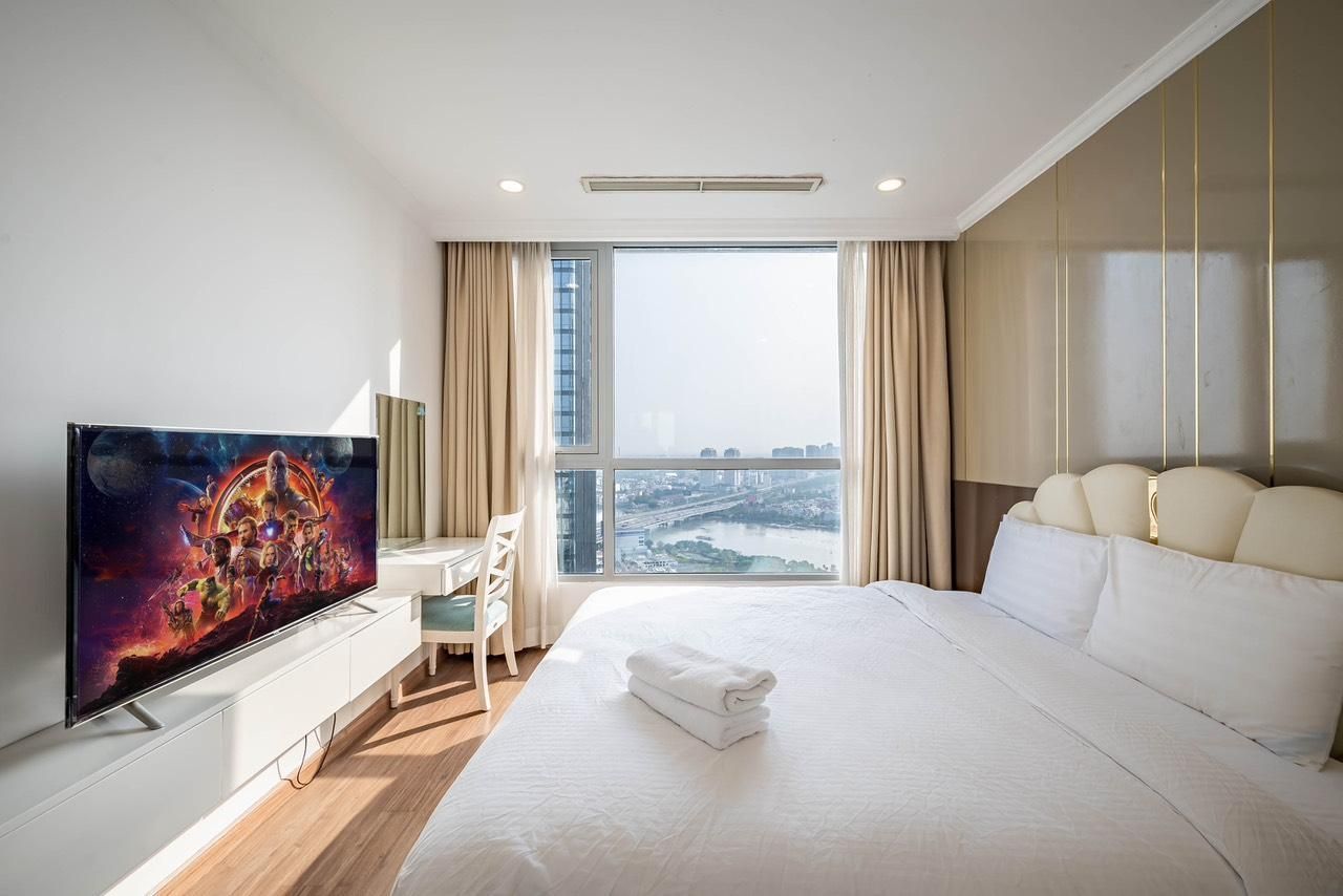 3 Bedroom Apartment, City view