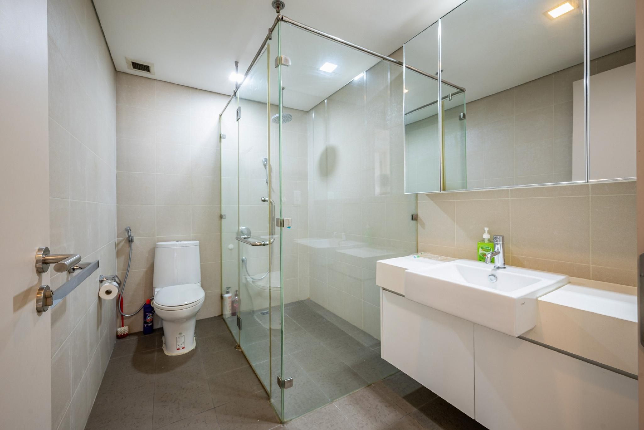 1-Bedroom Condo