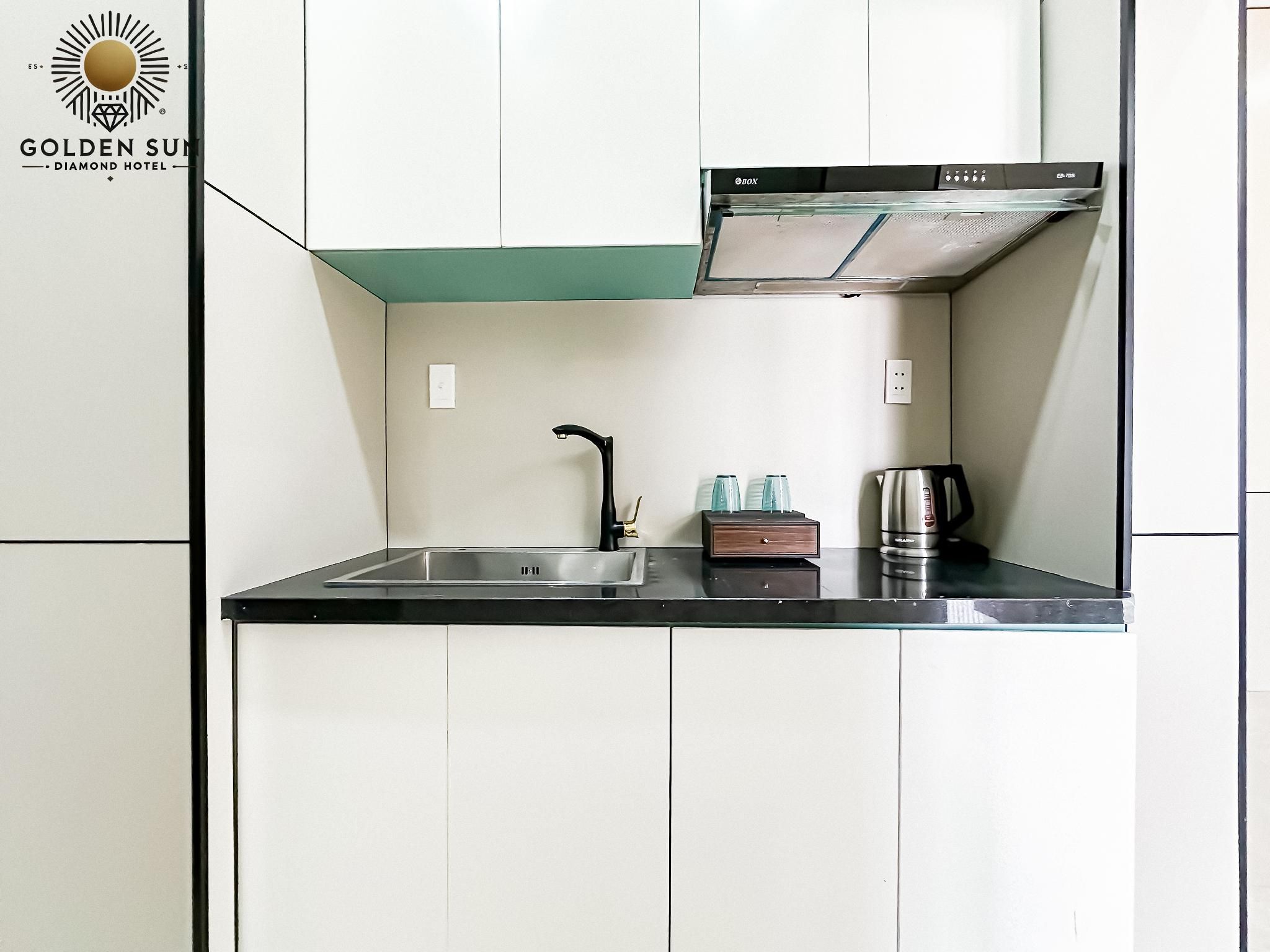 1-Bedroom Apartment 1 with Balcony