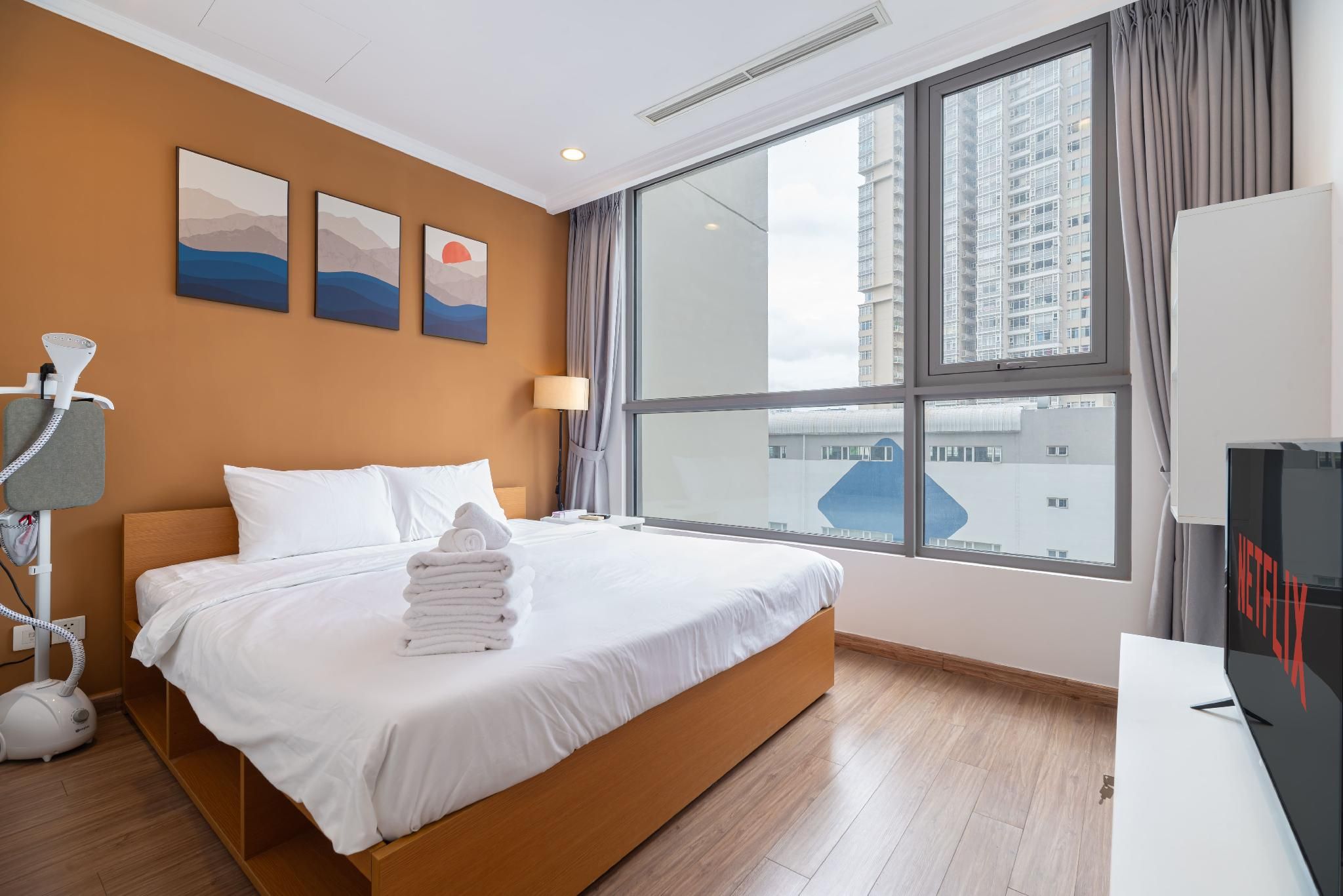 1-Bedroom Apartment