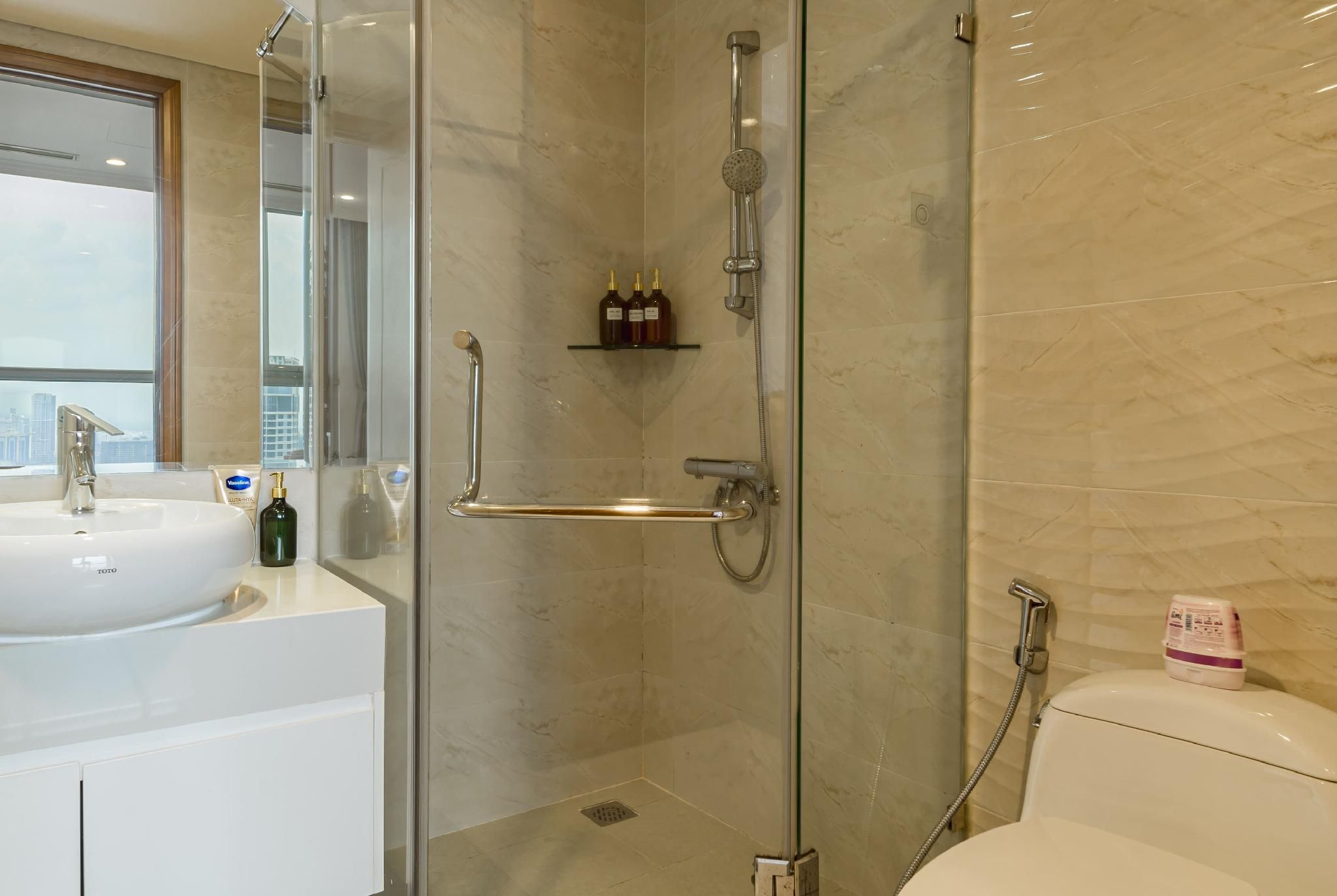 2-Bedroom Panoramic View Apartment