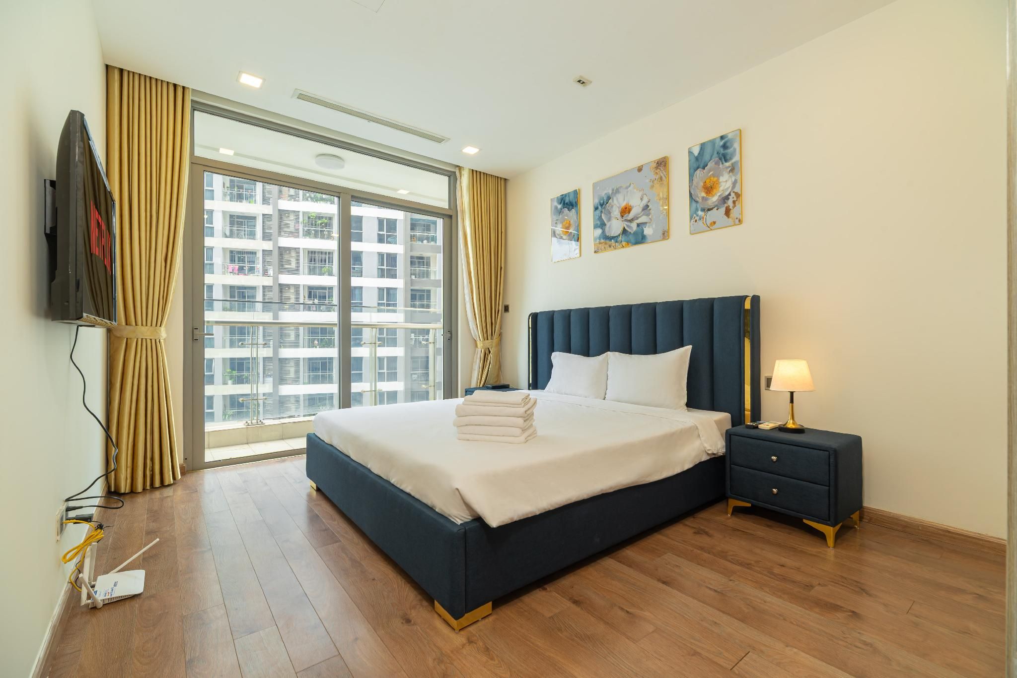 2-Bedroom Deluxe Apartment